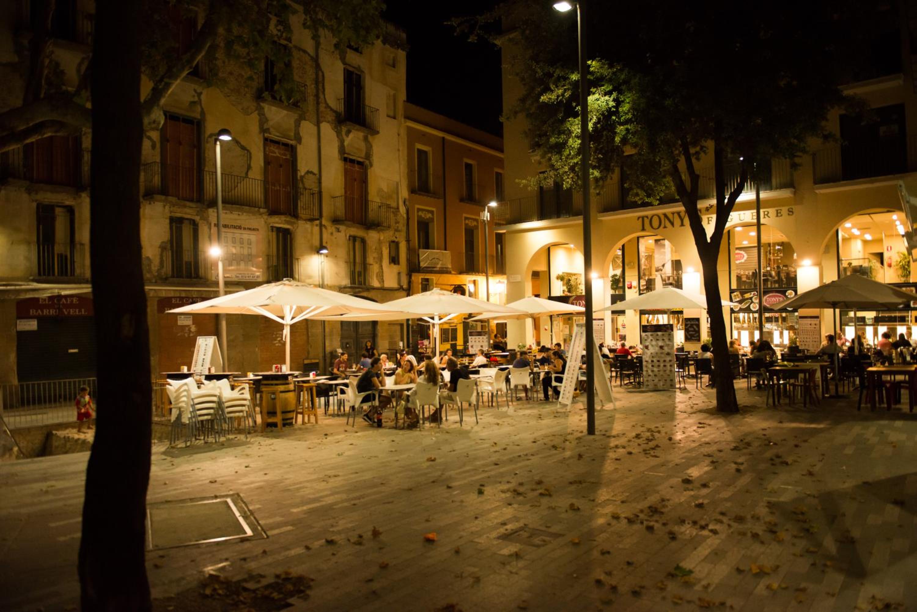 Center Plaza Figueres