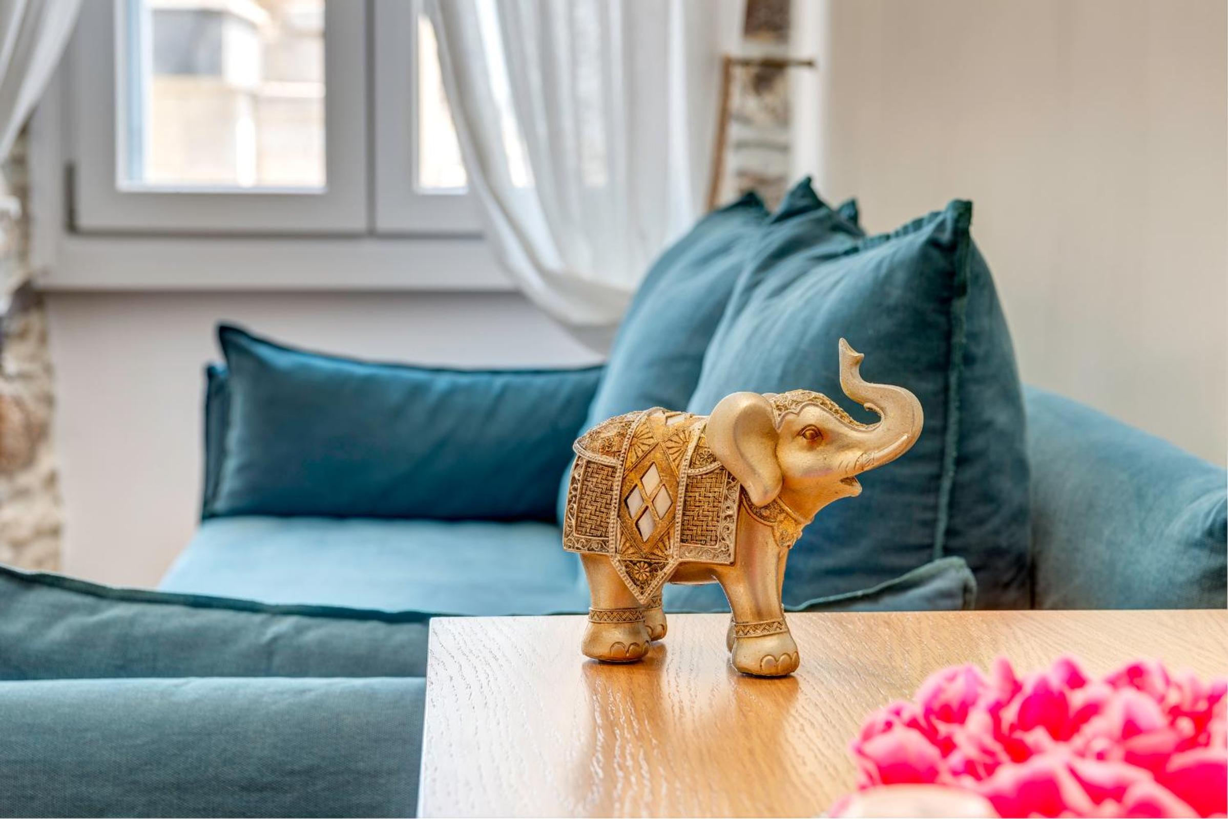 1844 Suites Syros