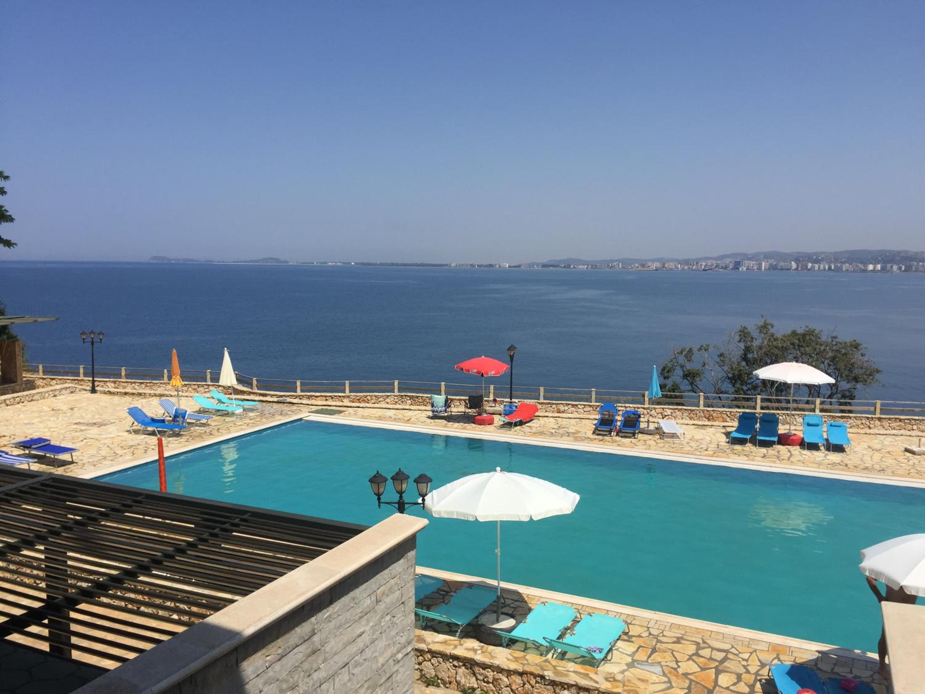 Renissa's Beach Suite