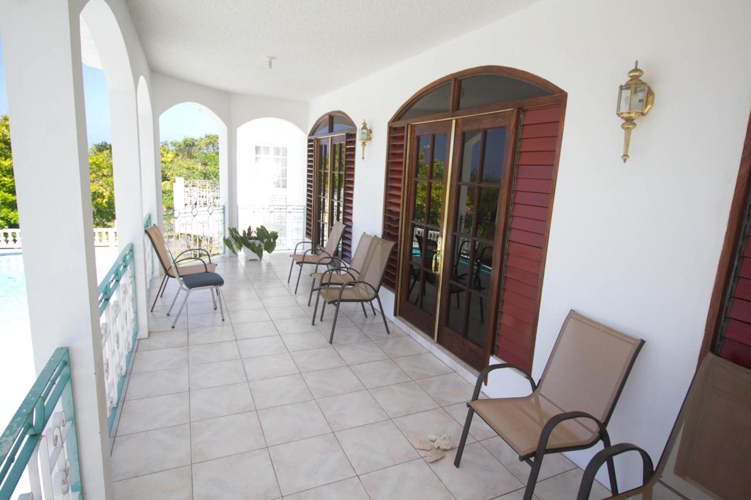 Sea View Chateau