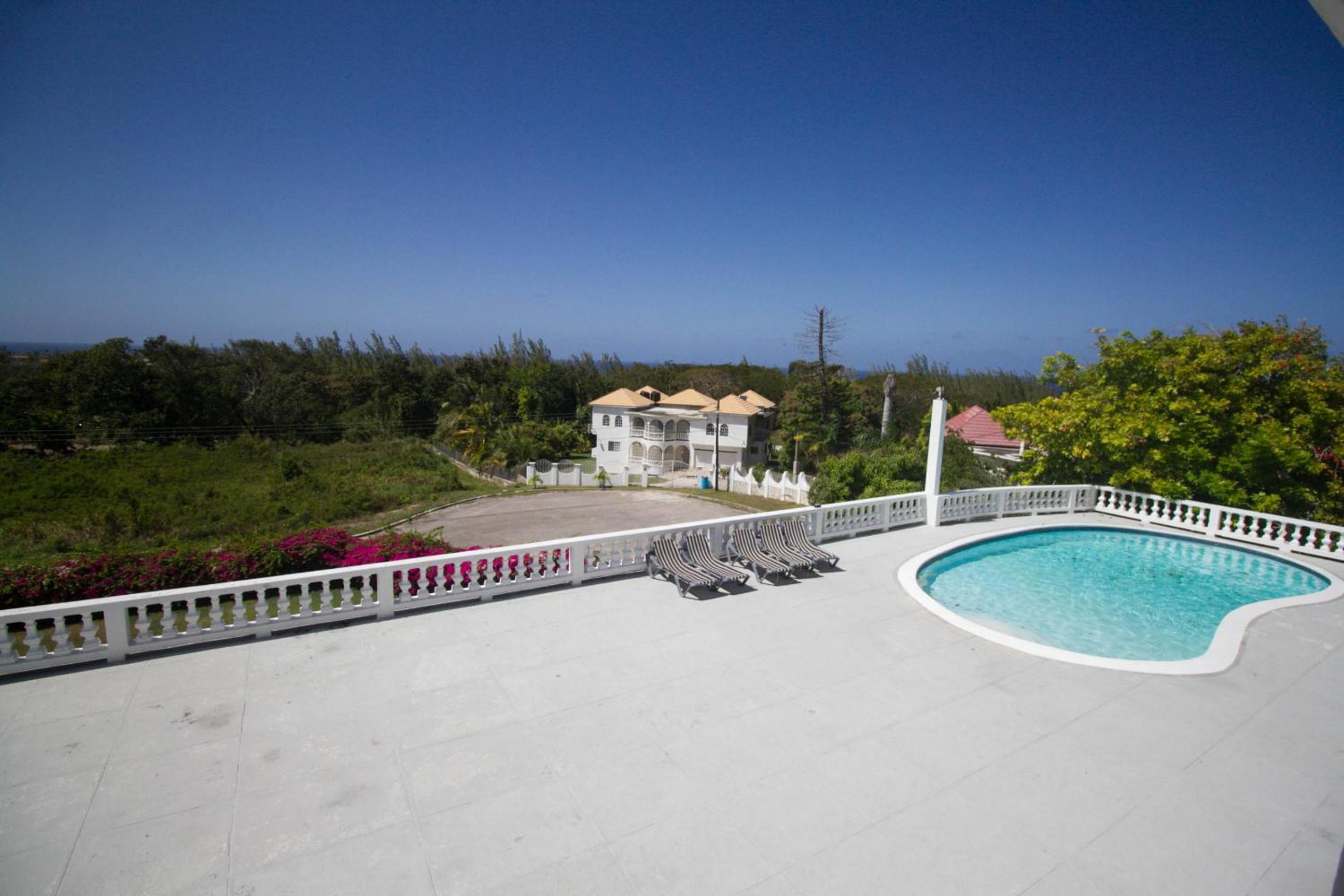 Sea View Chateau