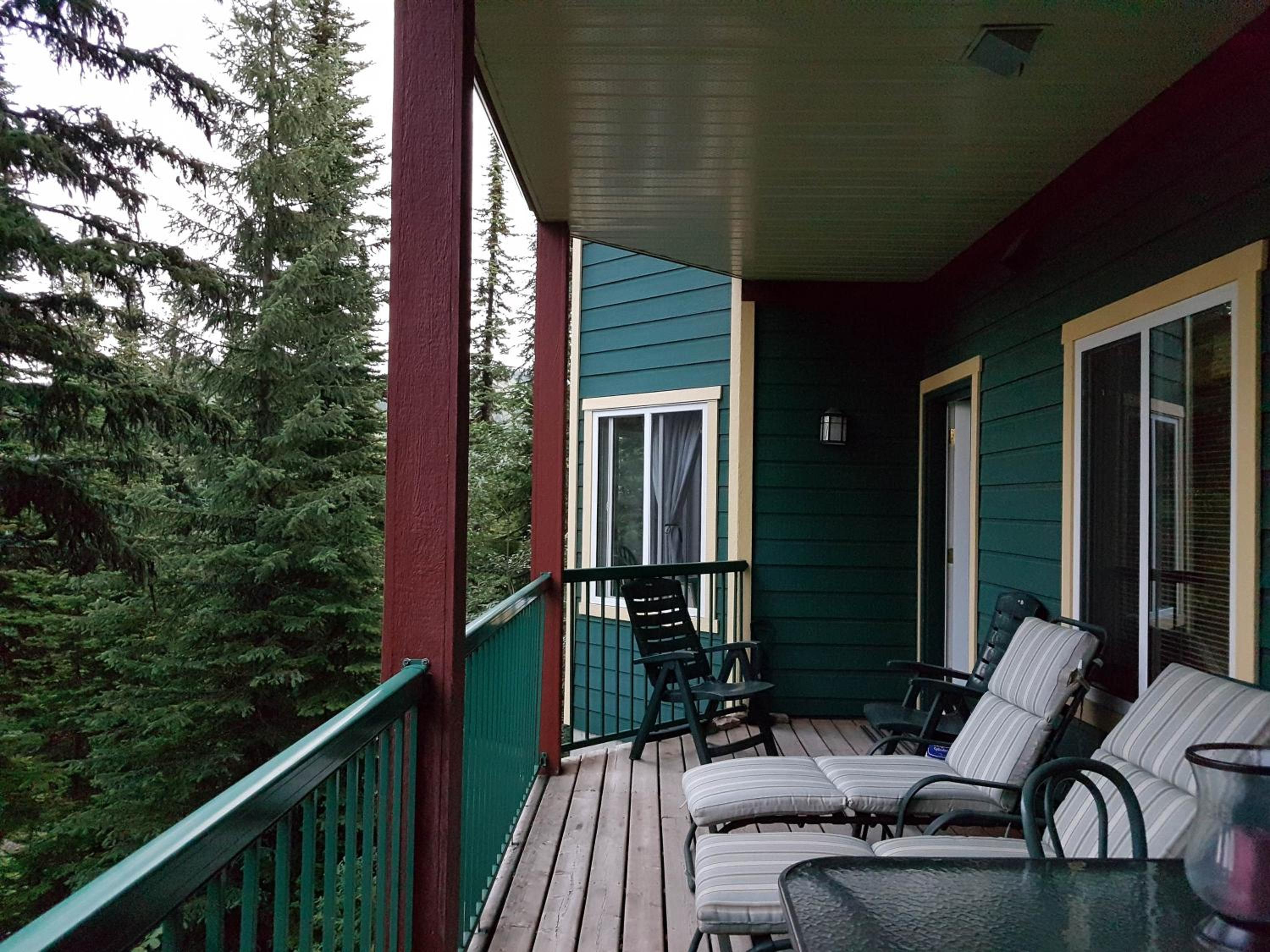 Vacation Homes by The Bulldog- Berker's Suite A view 2