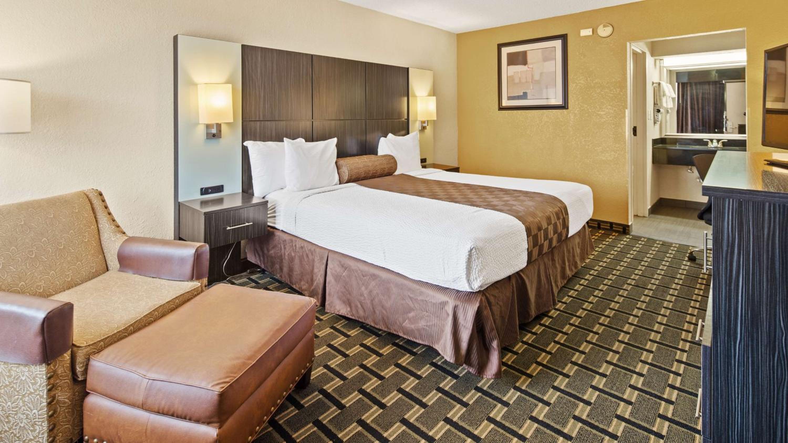 Thomasville Vacations - Best Western Executive Inn - Property Image 5