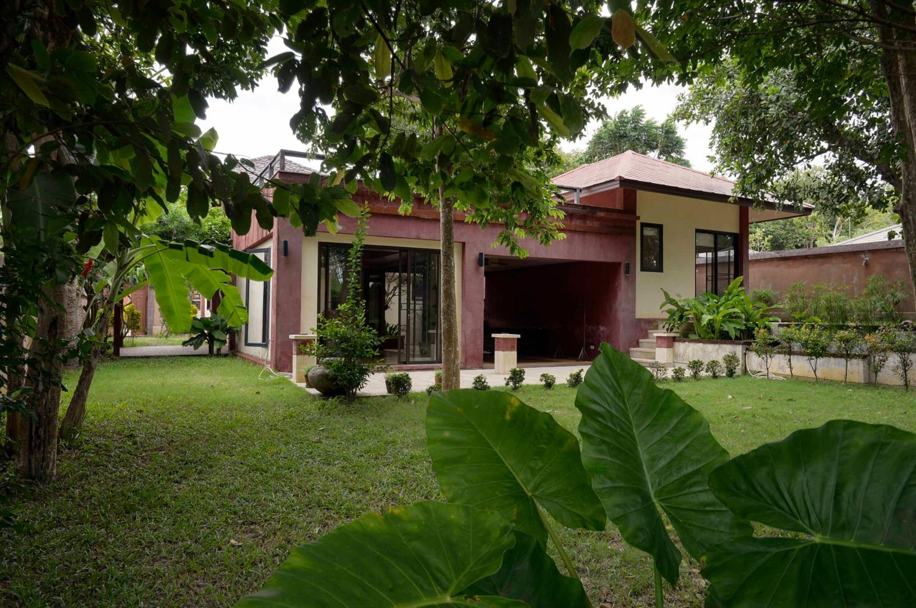 Villa Itam