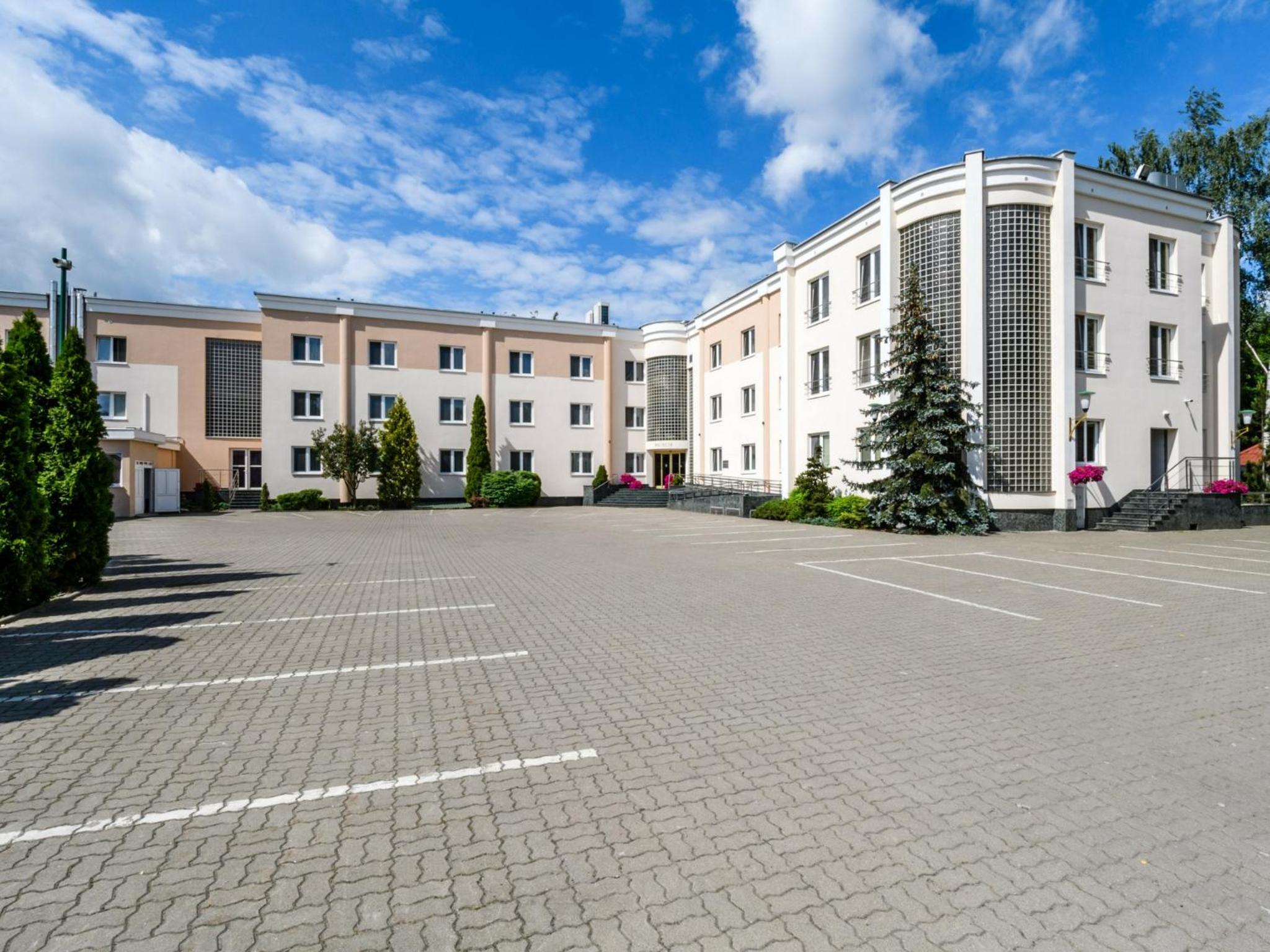 Hotel Boss - Image 1