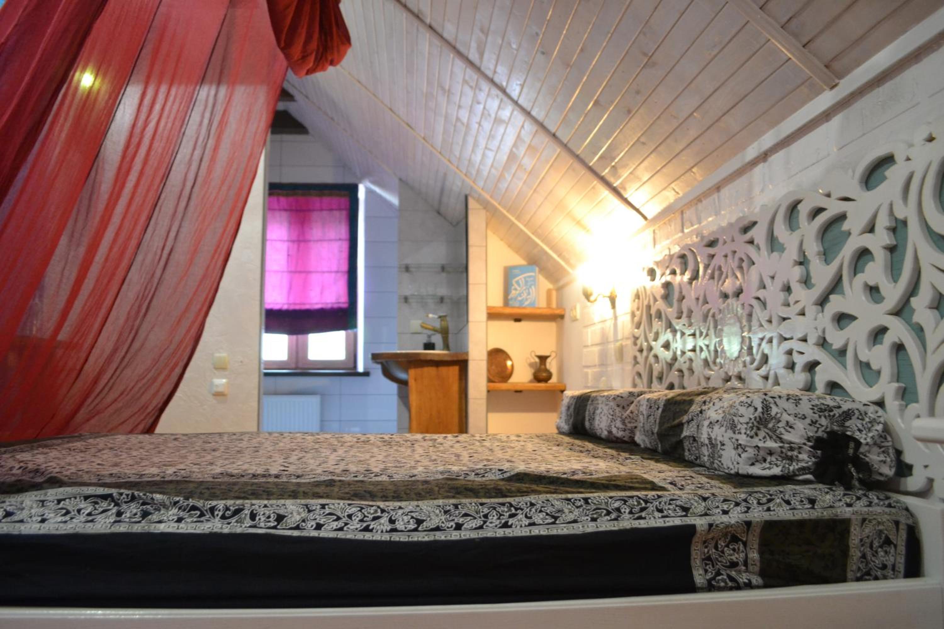 Romantic Guest House