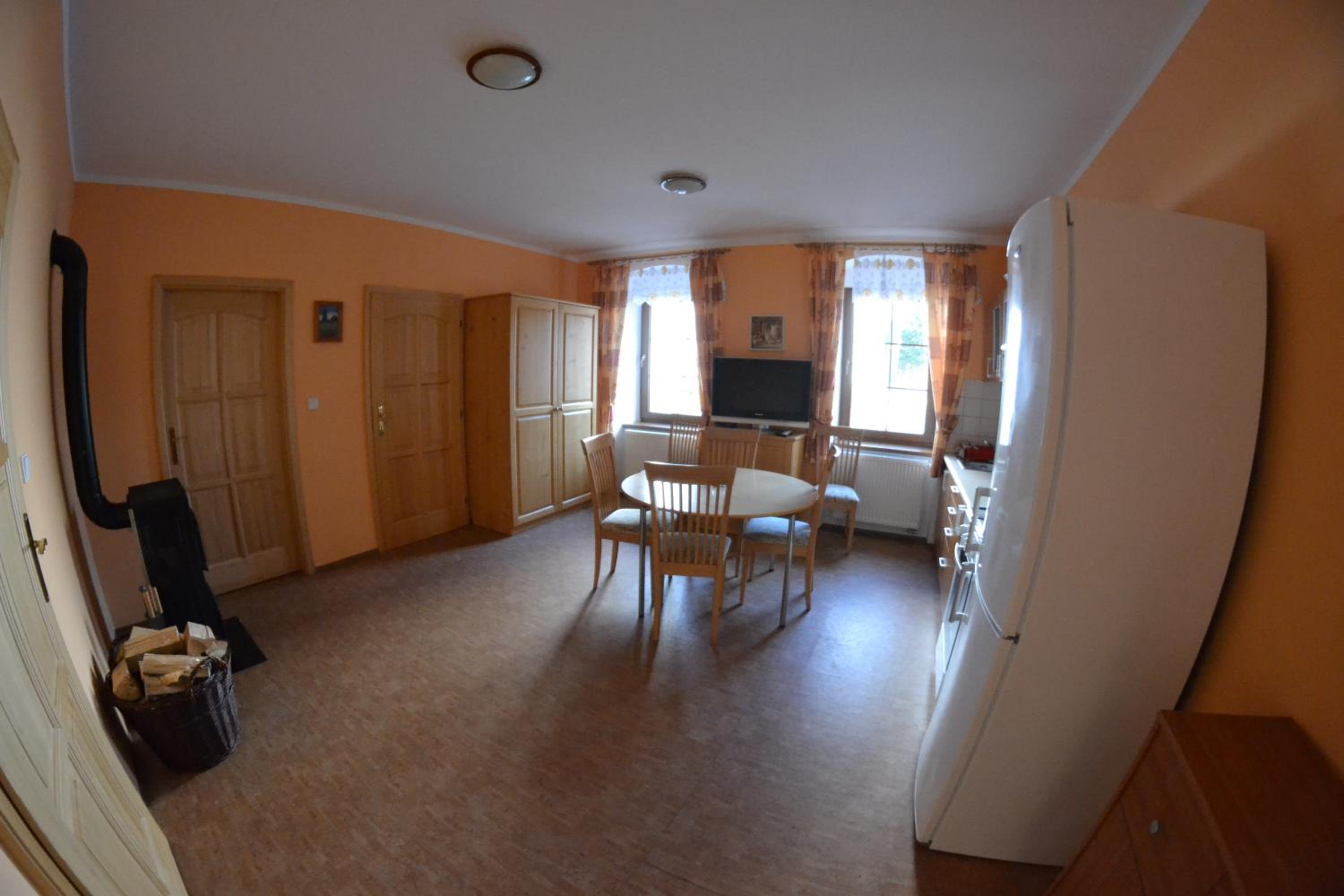 Photo 36