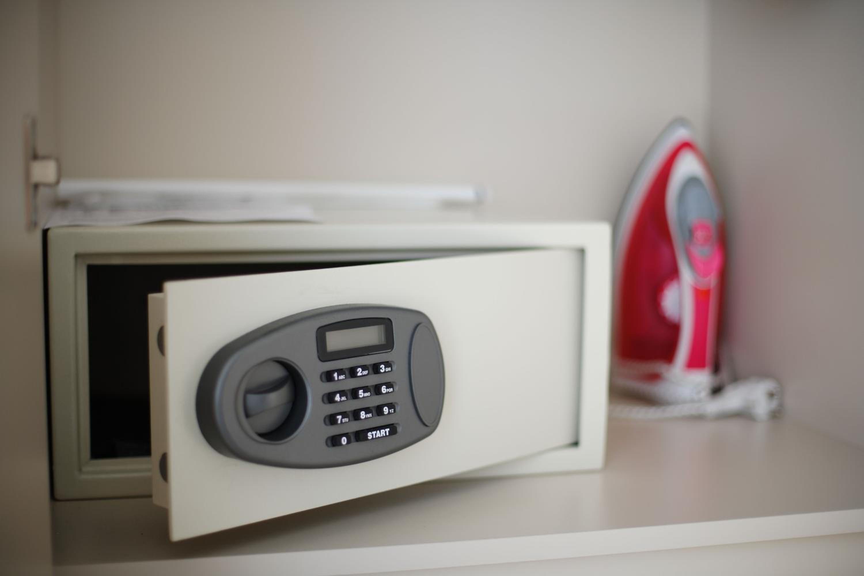 Home Stay Home Sisli - Image 11