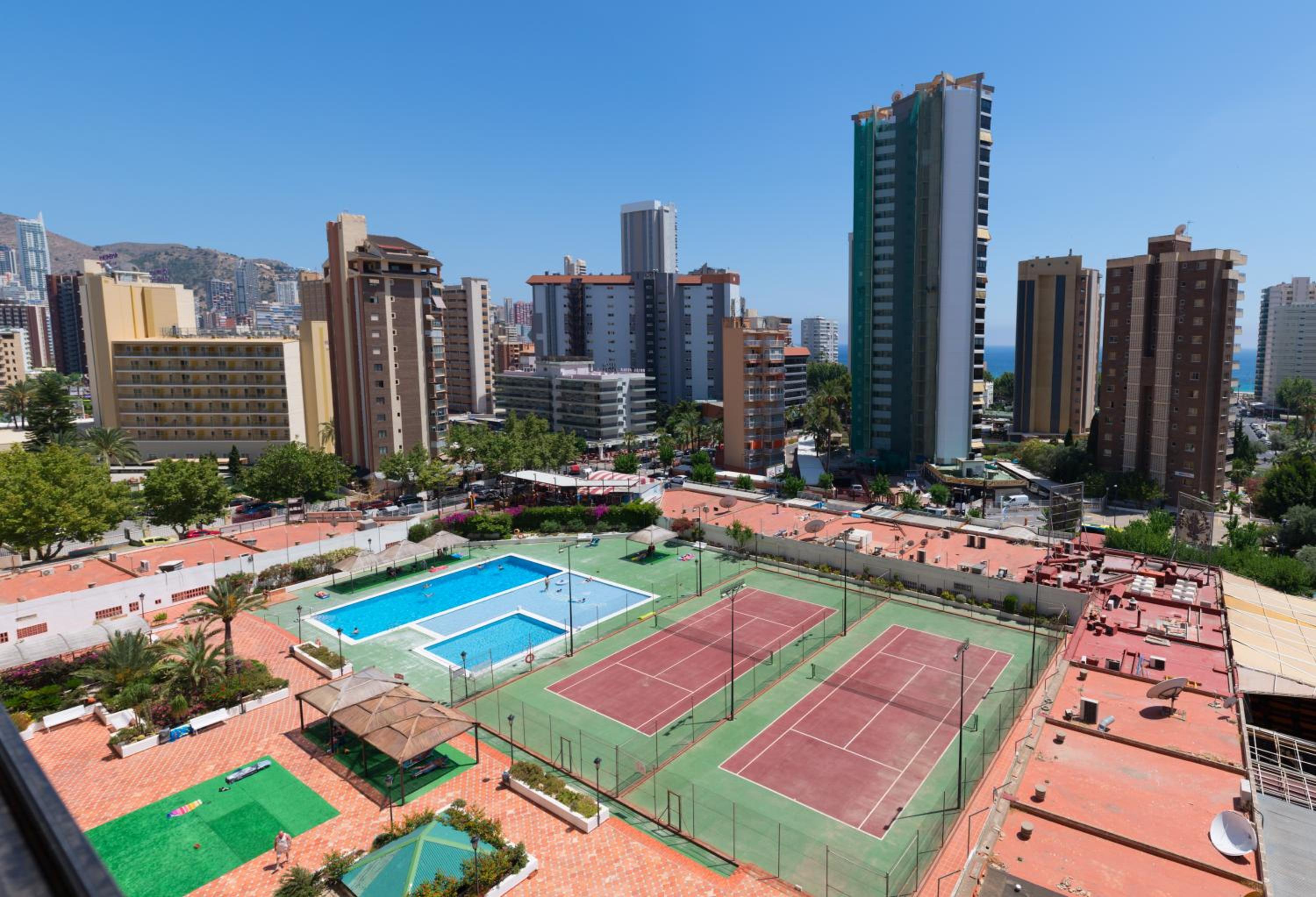 Gemelos 2 - Beninter All Inclusive