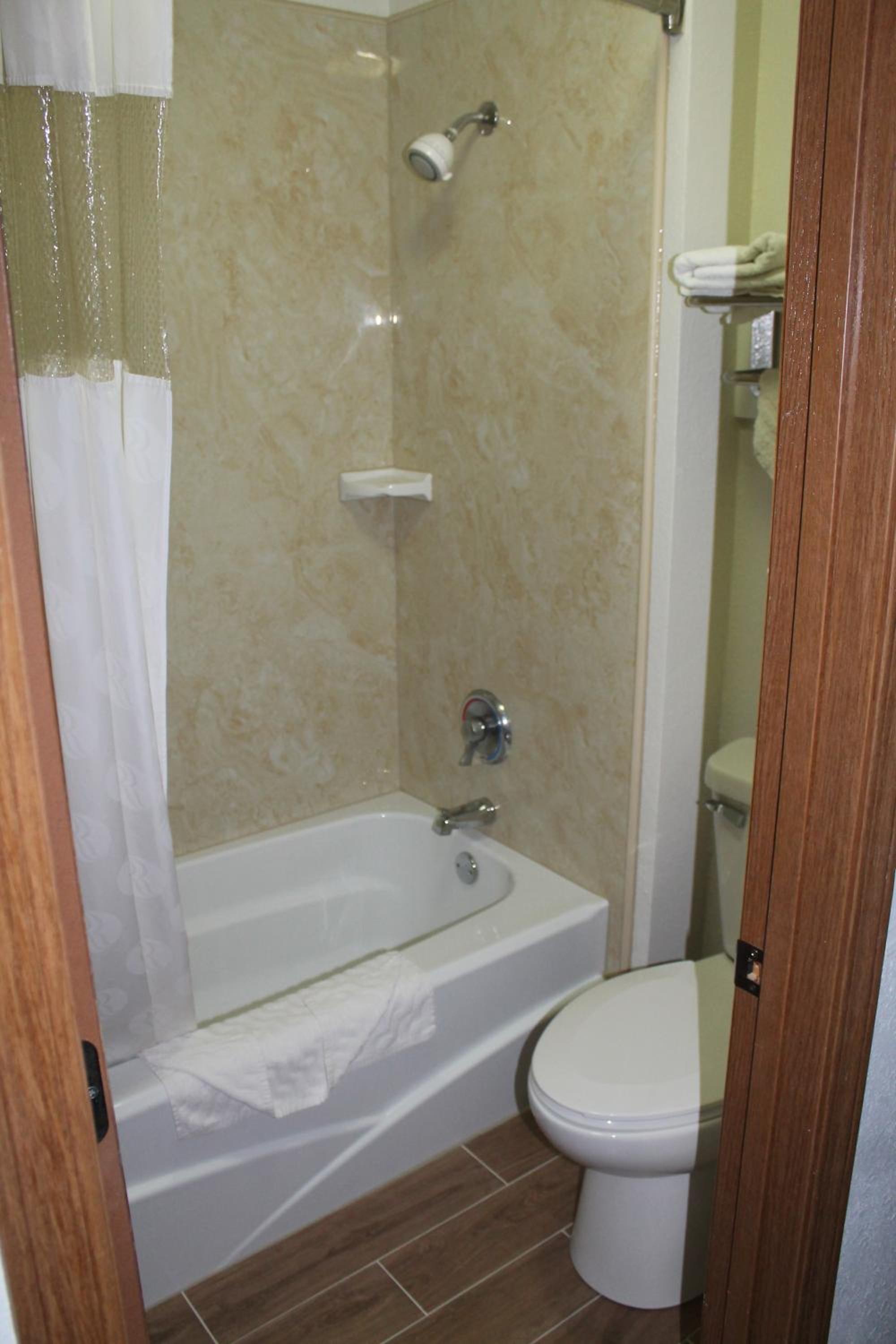 Photo 18