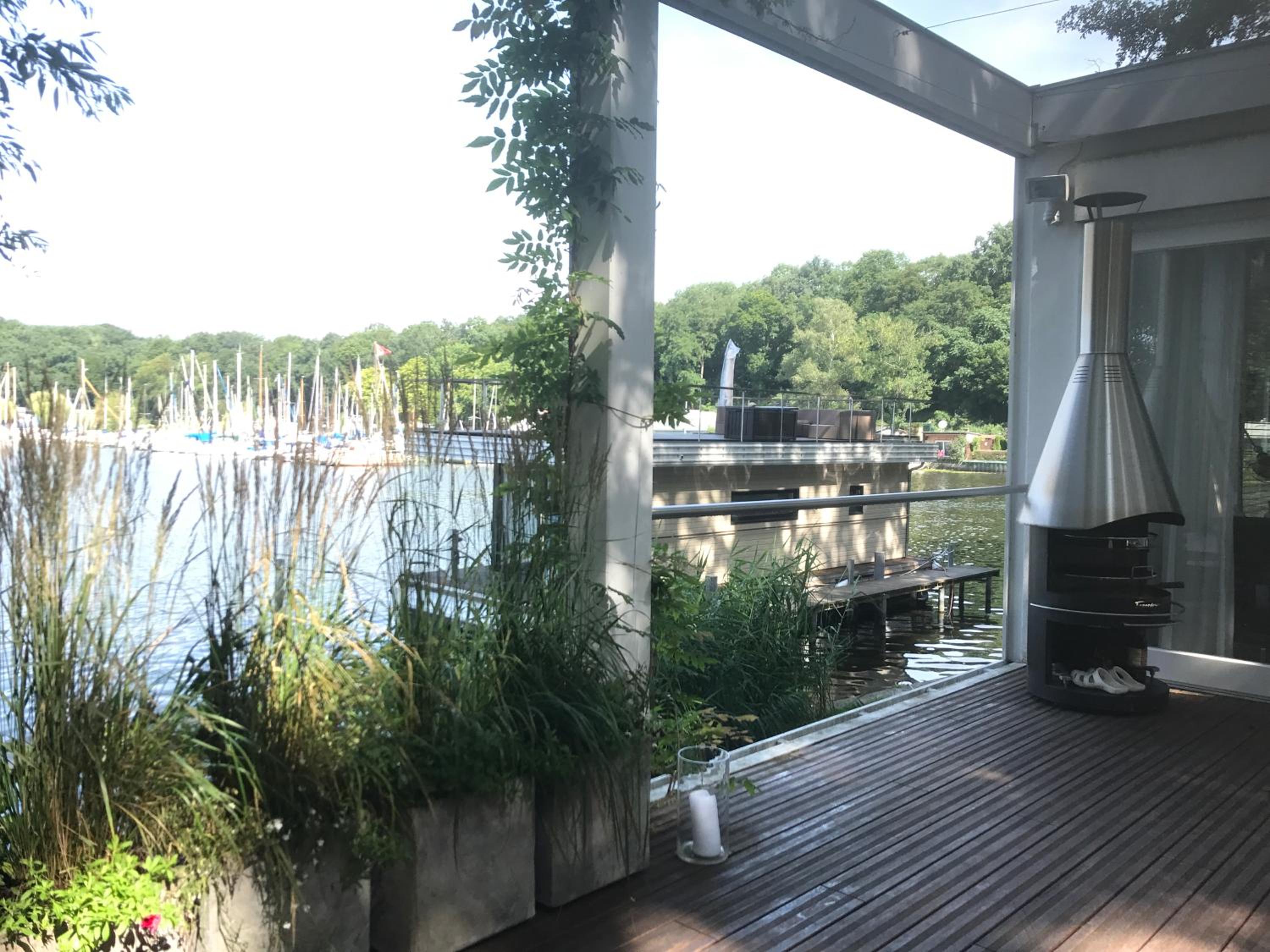 Marina Hausboote und Seelodge