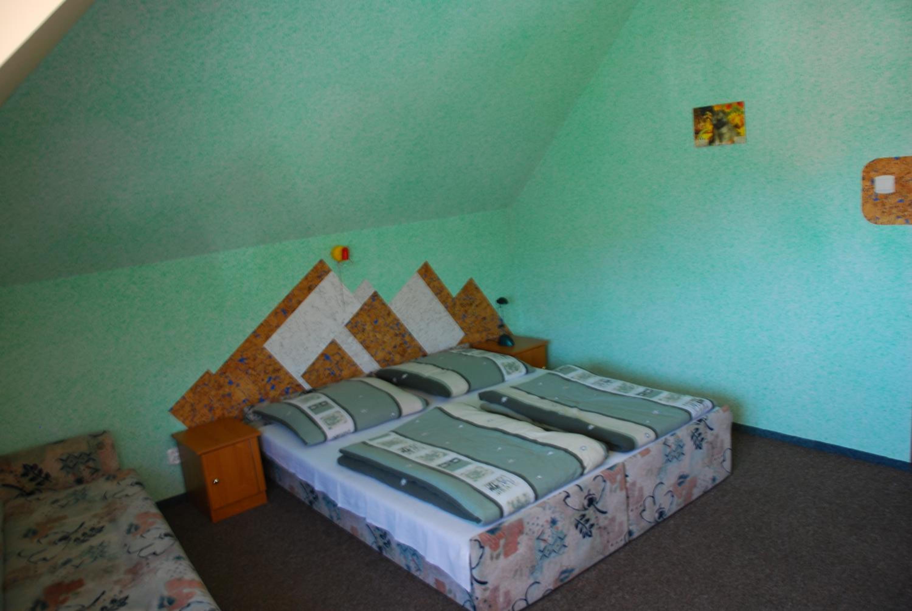 Photo 32