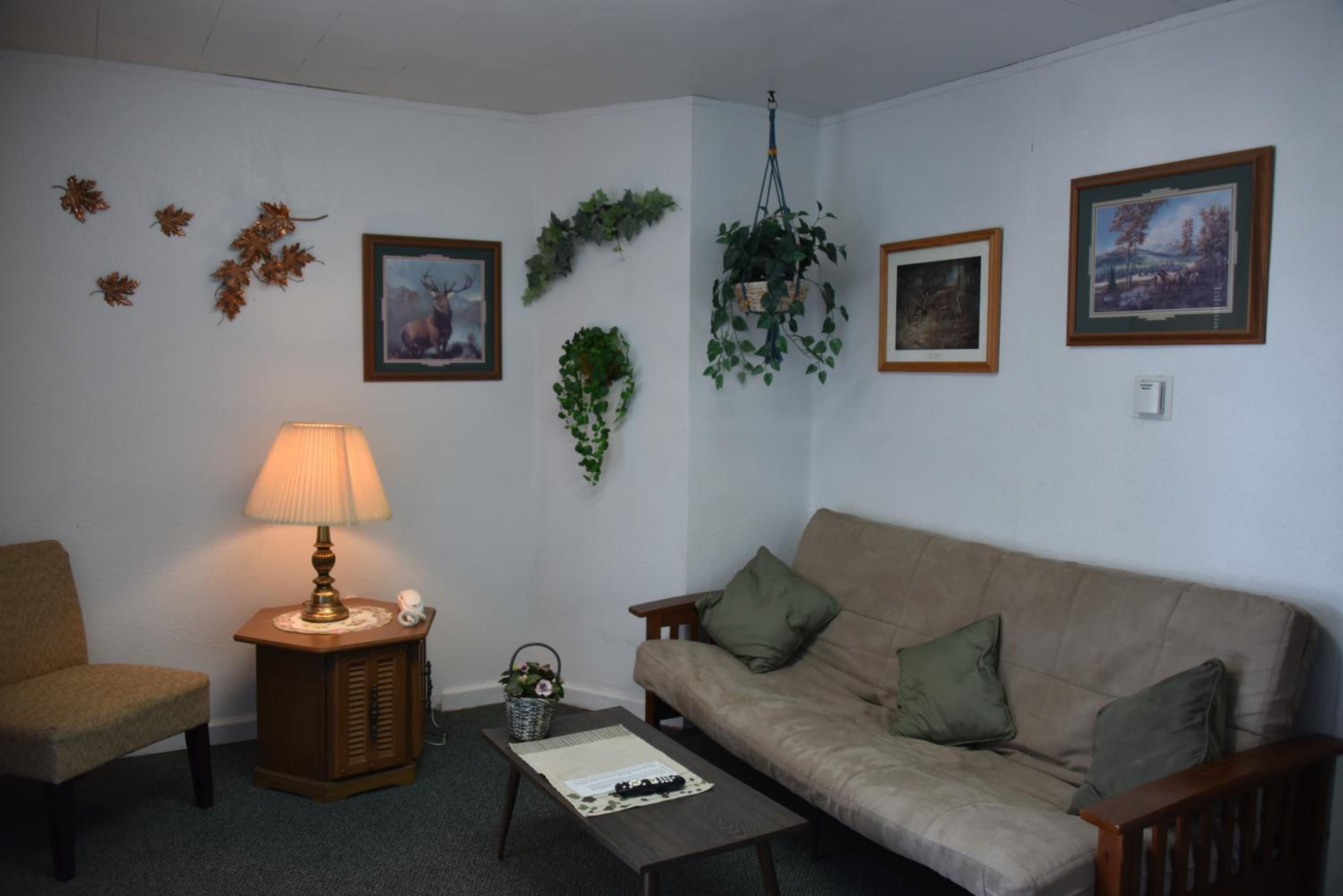 Royals Inn Motel