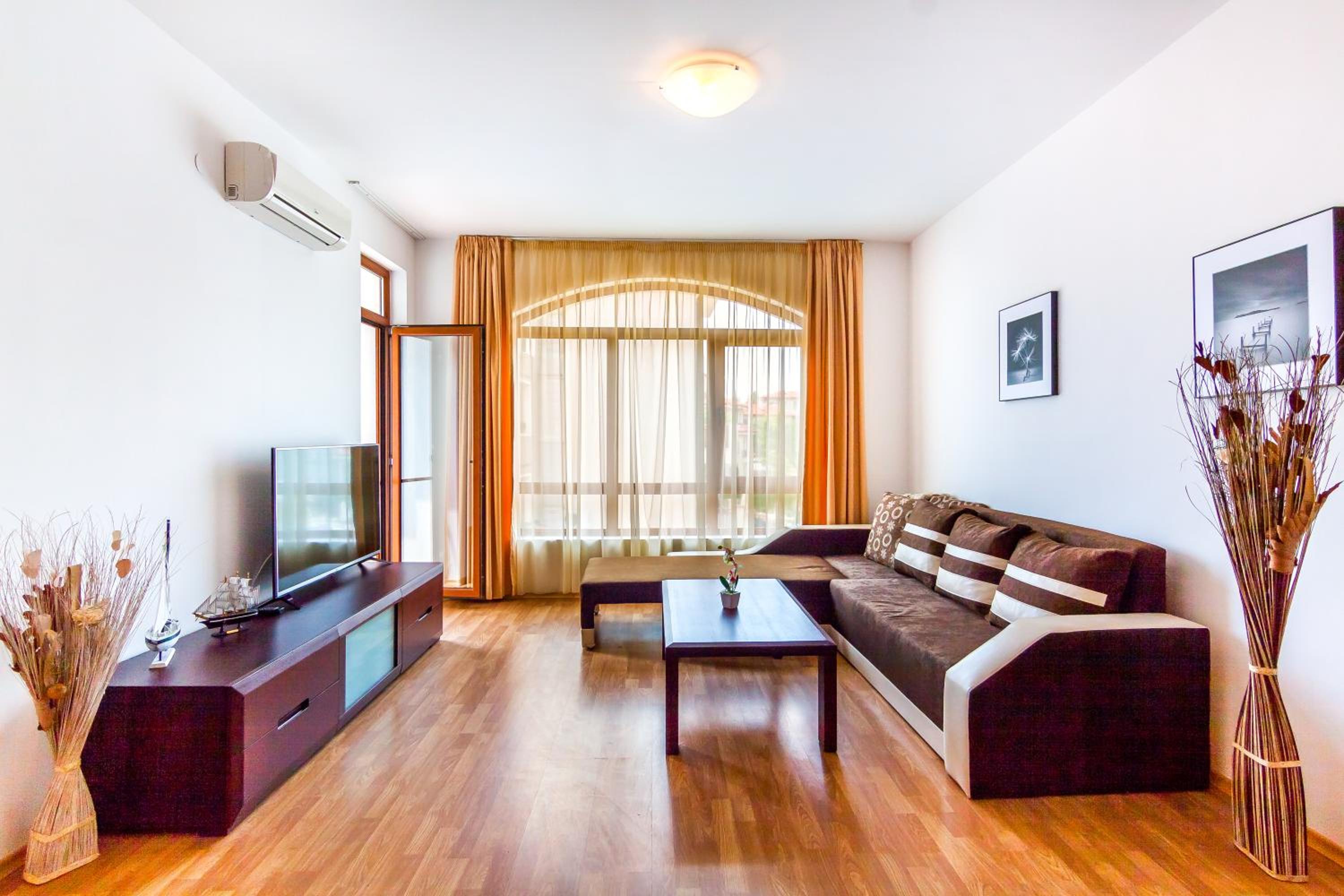 Edmond Apartment-Highspeed-Internet-Free!