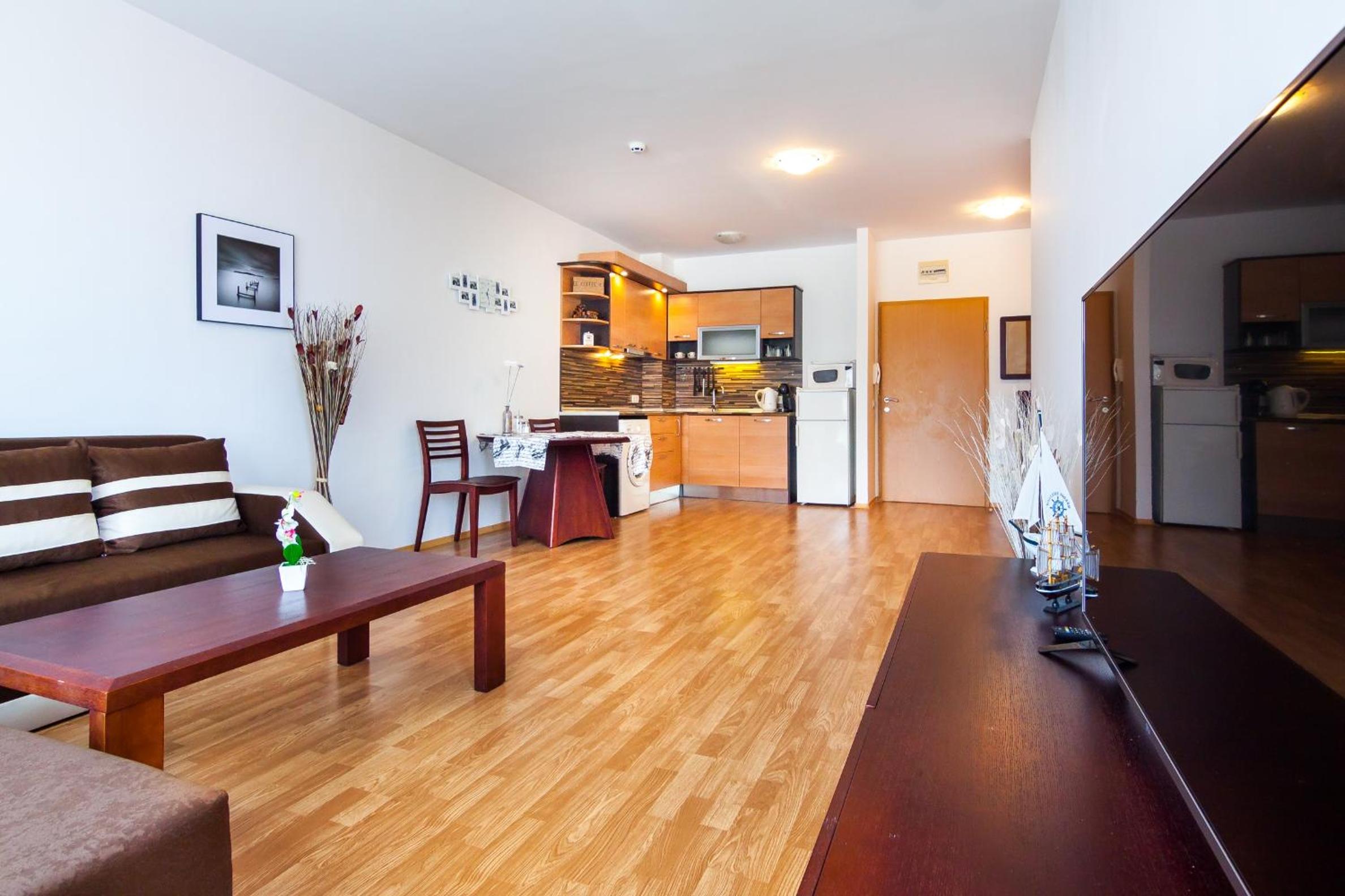 Edmond Apartment-Highspeed-Internet-Free!