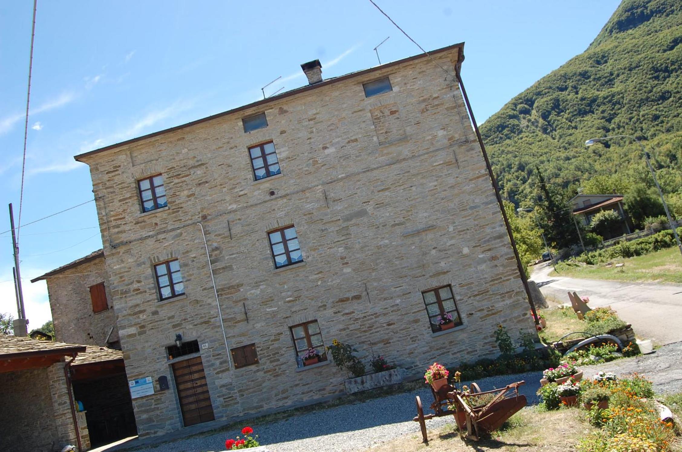 Photo 11