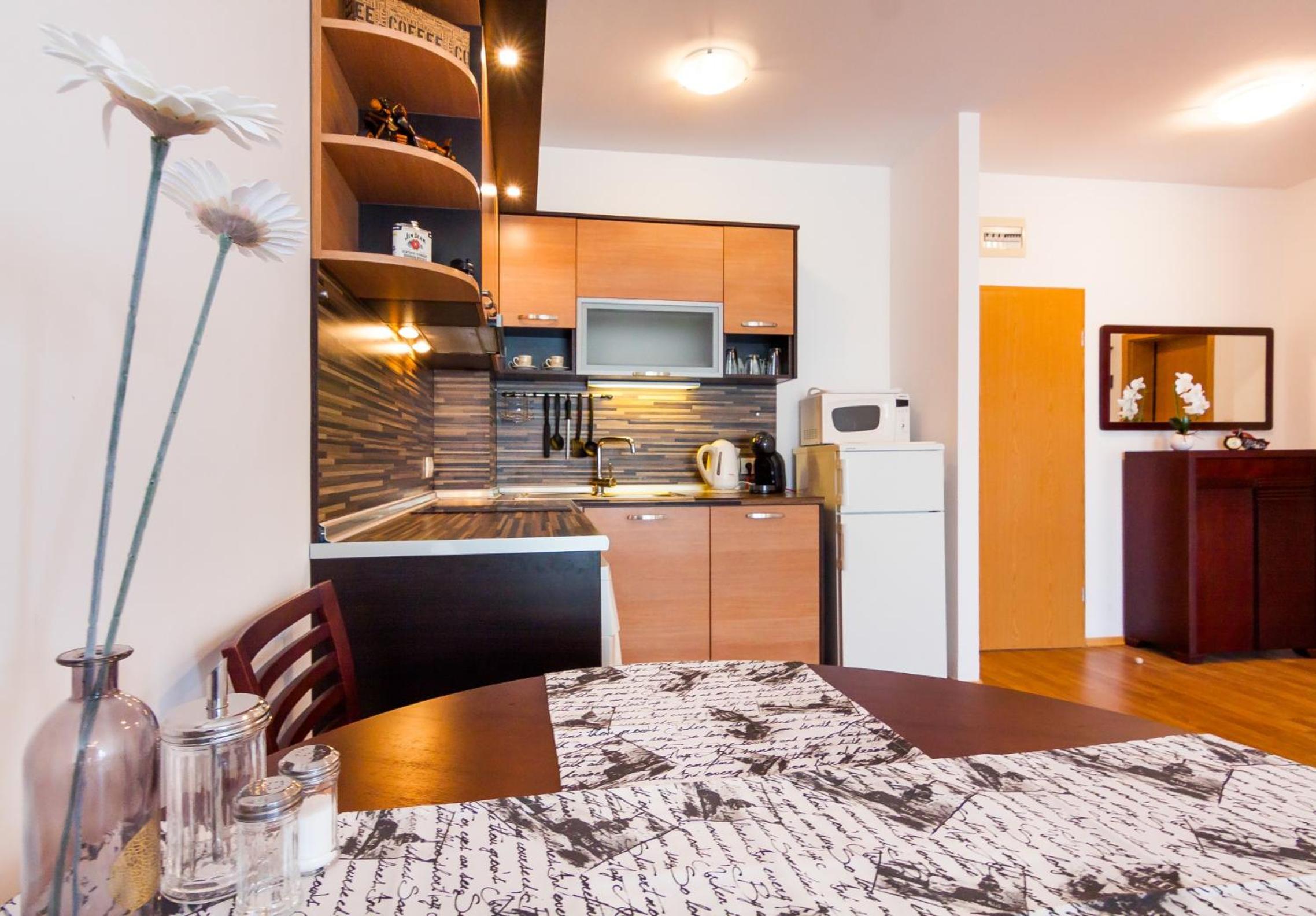 Edmond Apartment-Highspeed-Internet-Free!