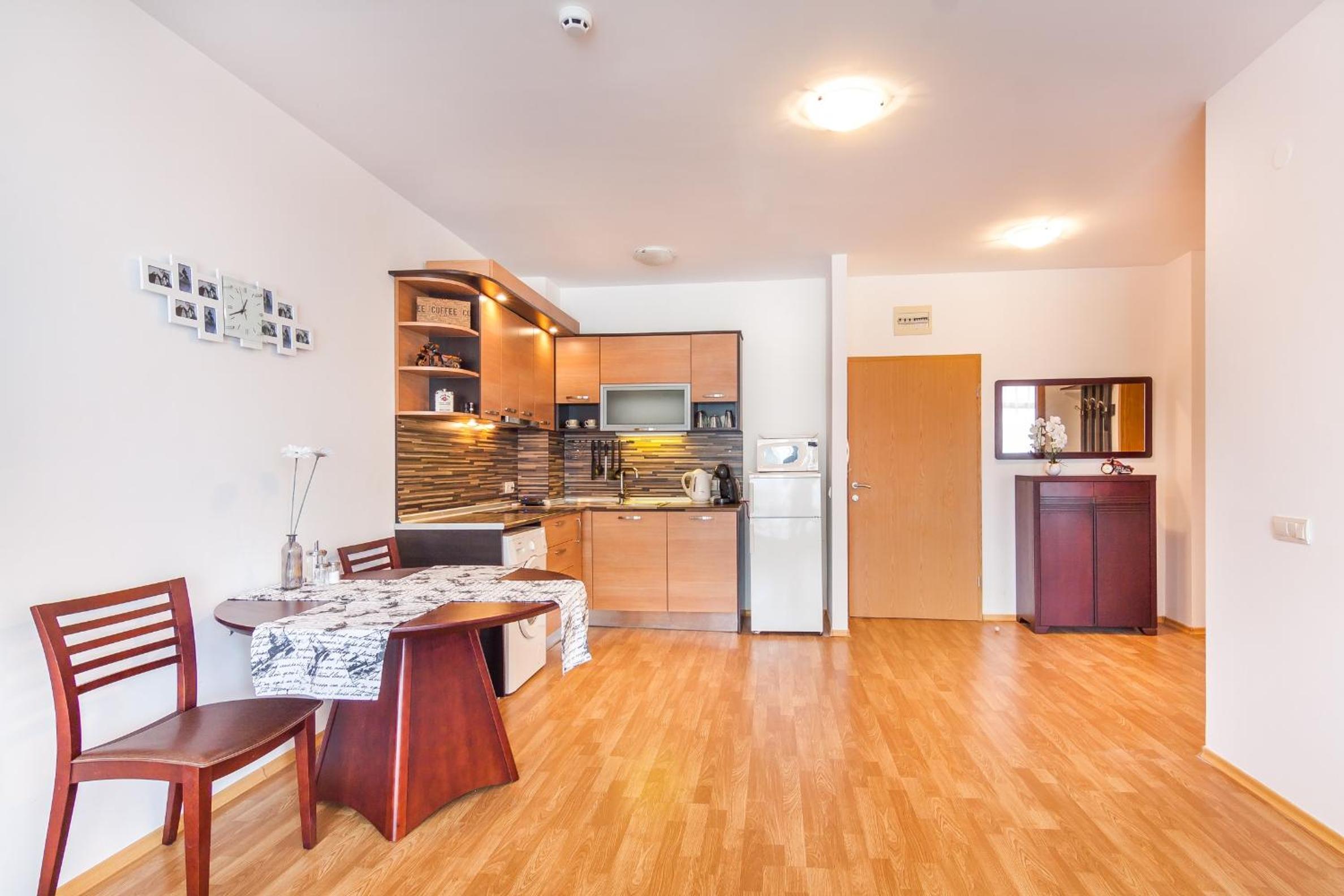 Edmond Apartment-Highspeed-Internet-Free!