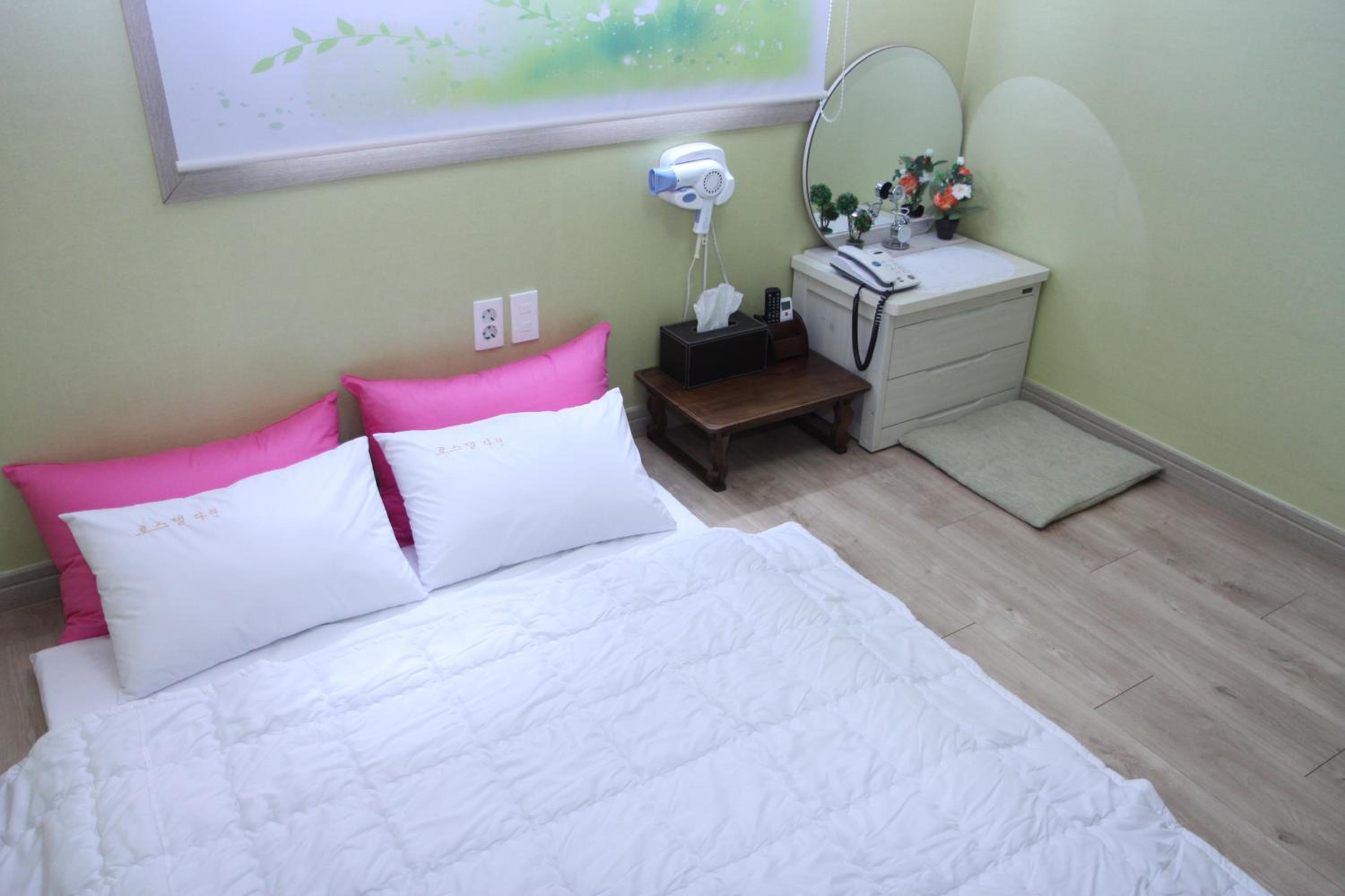 Hostel Dahyun & Guesthouse