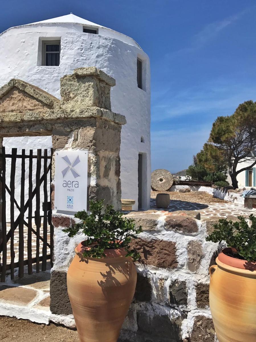 Aera Milos