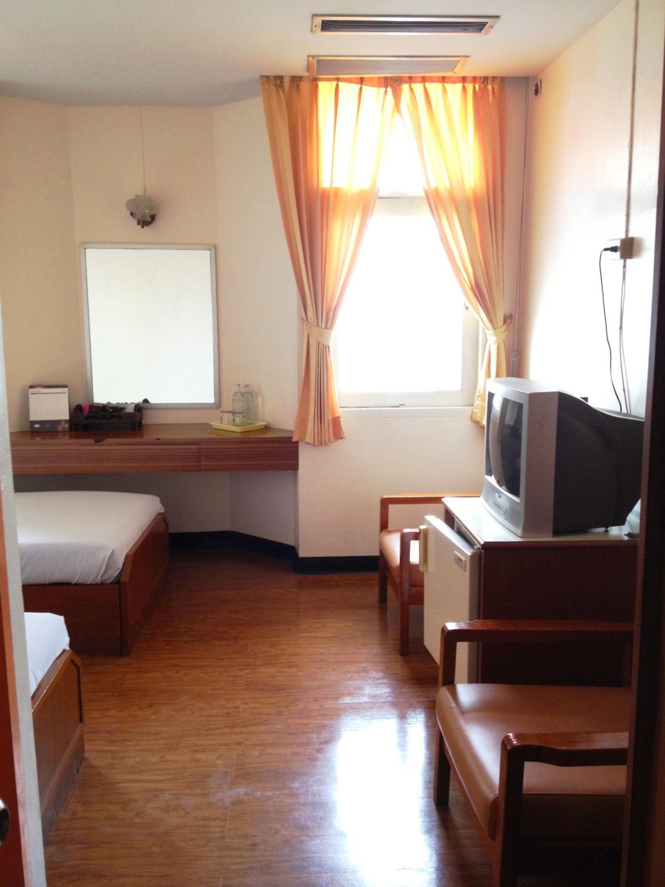 Muangphol Mansion