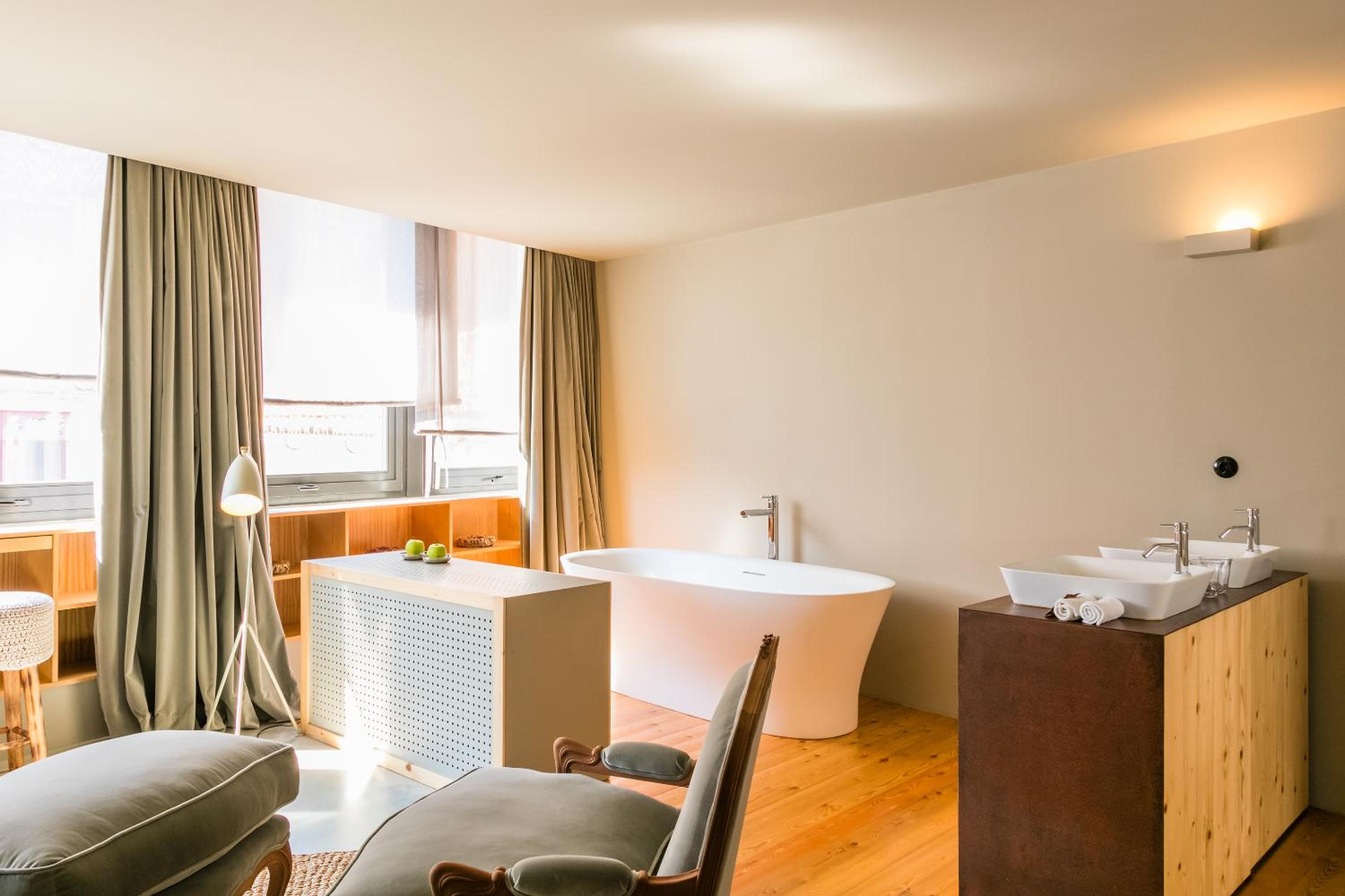Armazém Luxury Housing- Architectural & Design Hotel