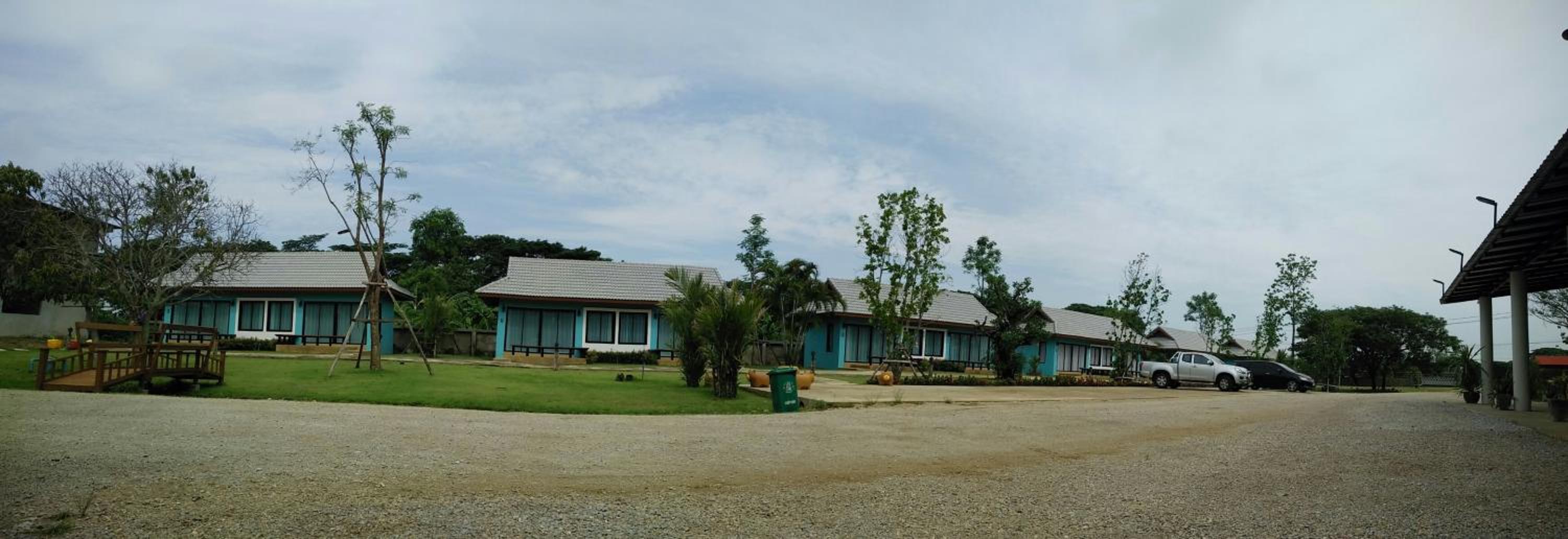 Lampang Green Garden Resort