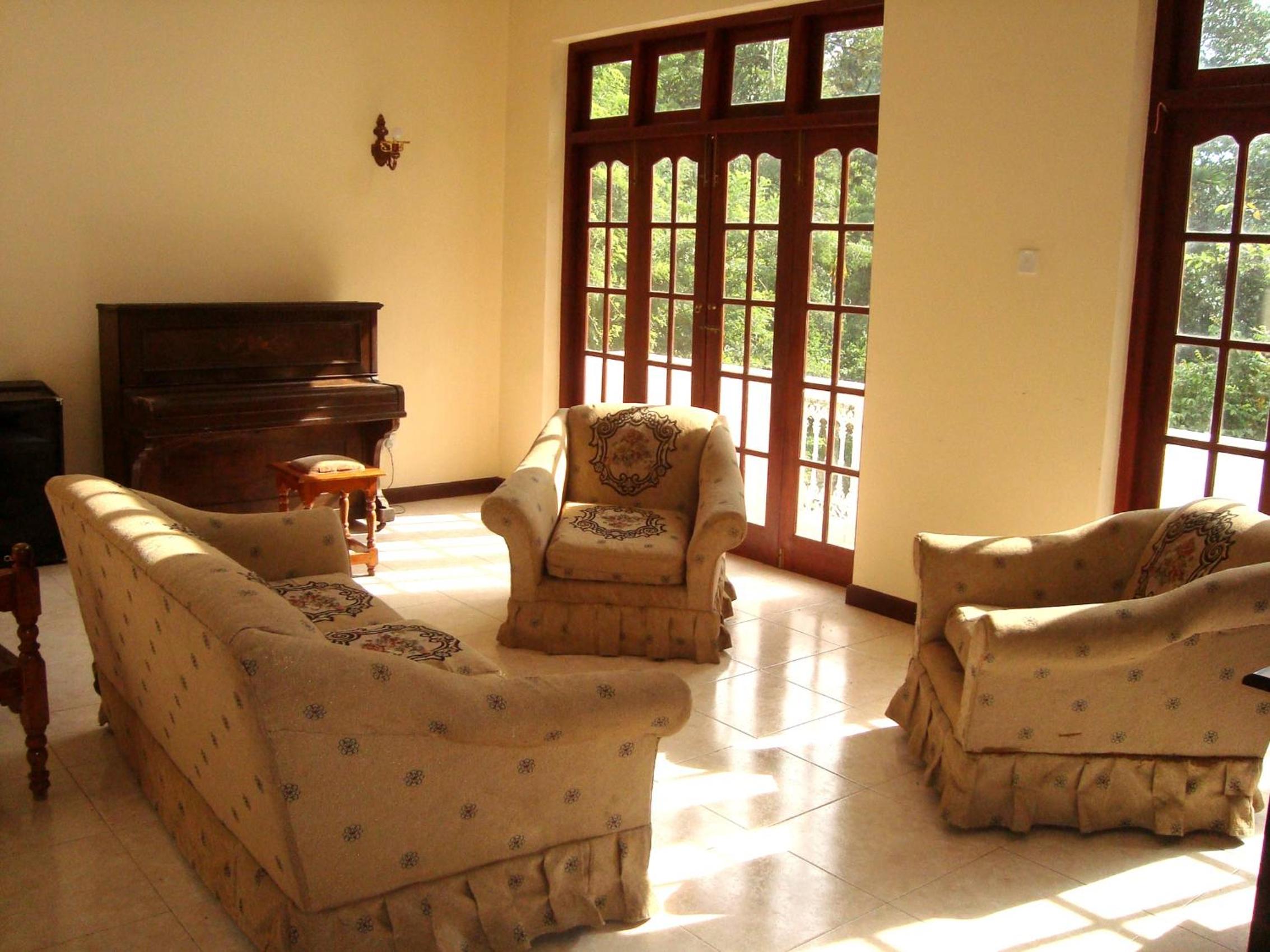 Layathraa Kandy
