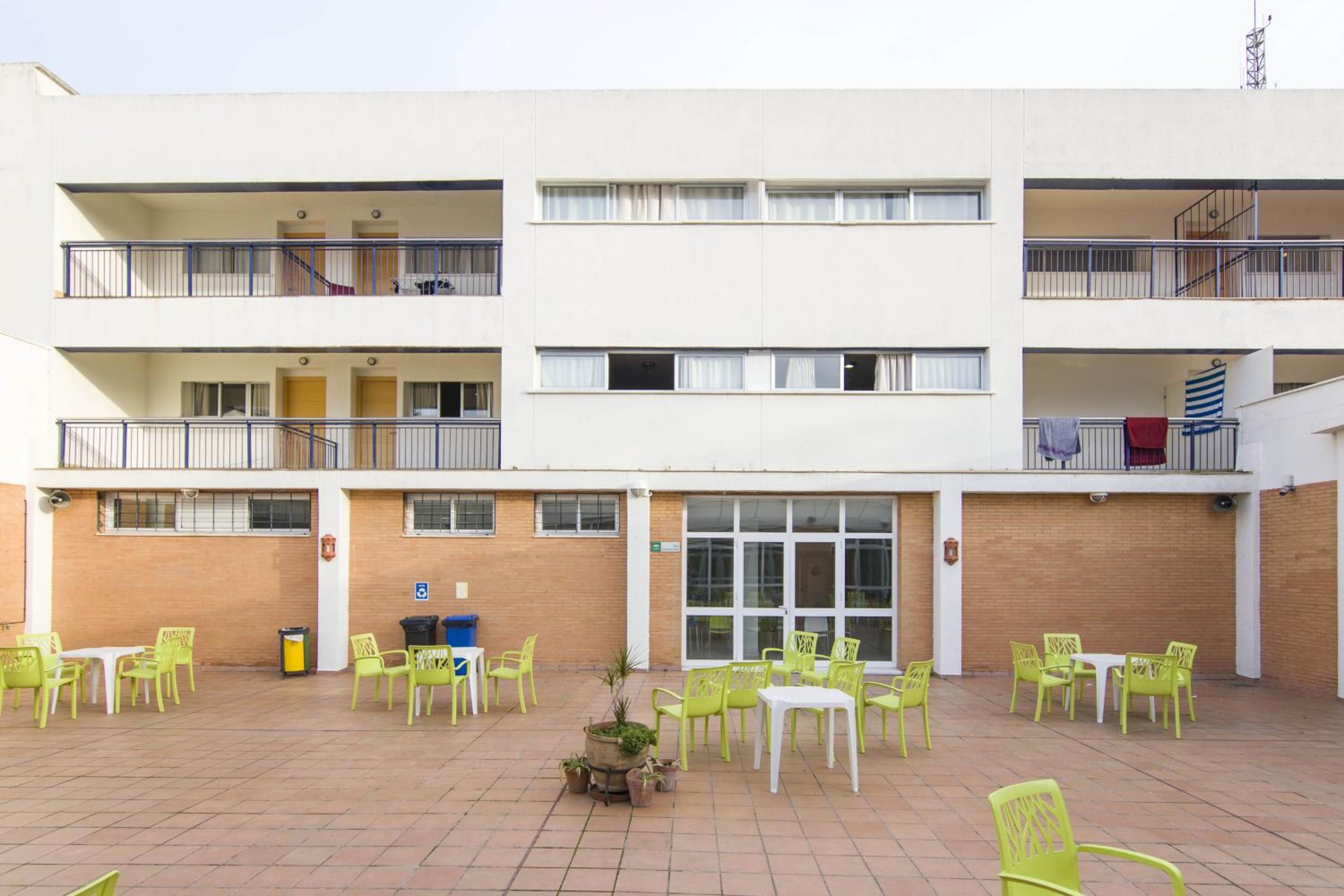Albergue Inturjoven Sevilla view 3