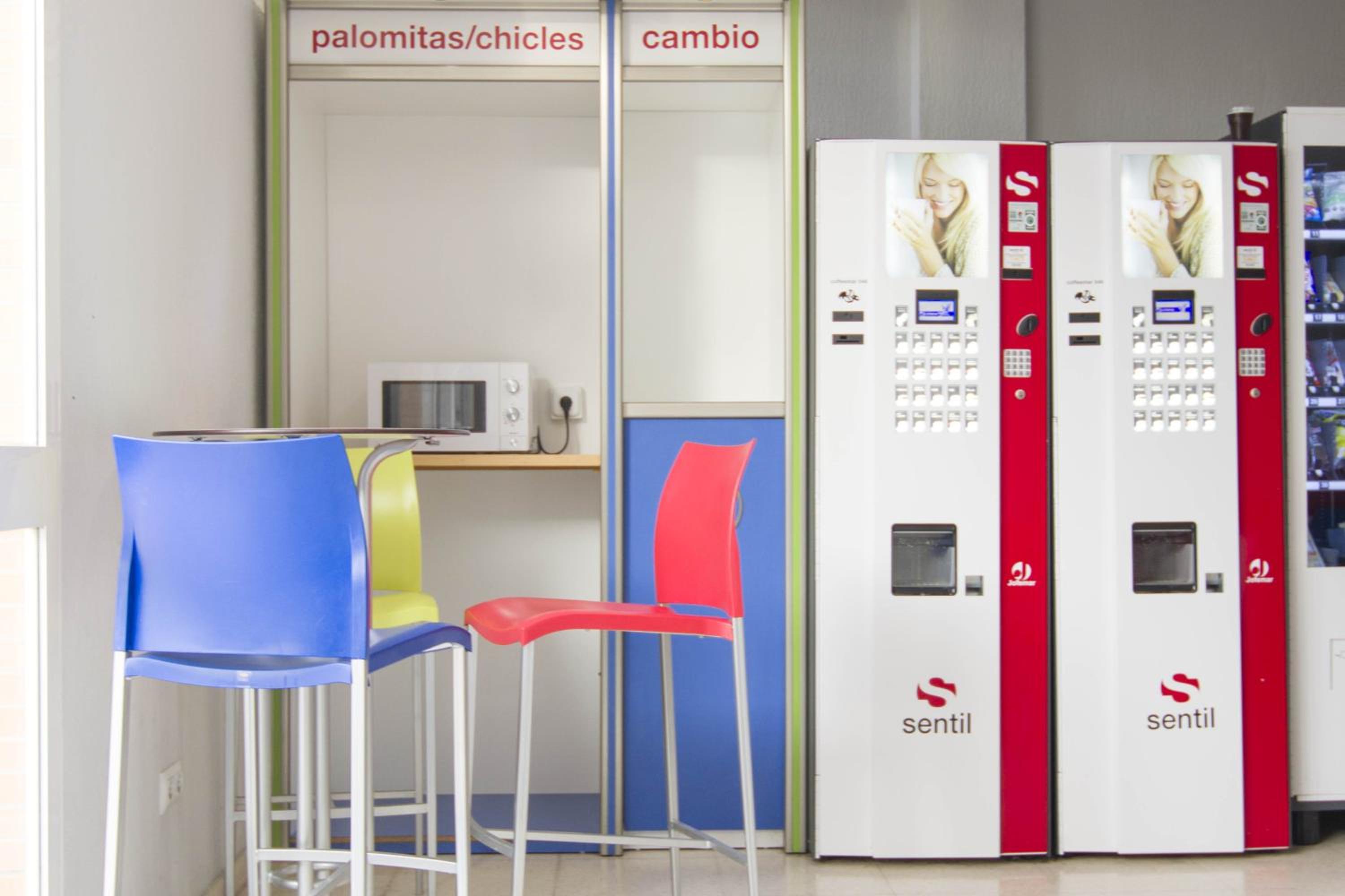 Albergue Inturjoven Sevilla view 5