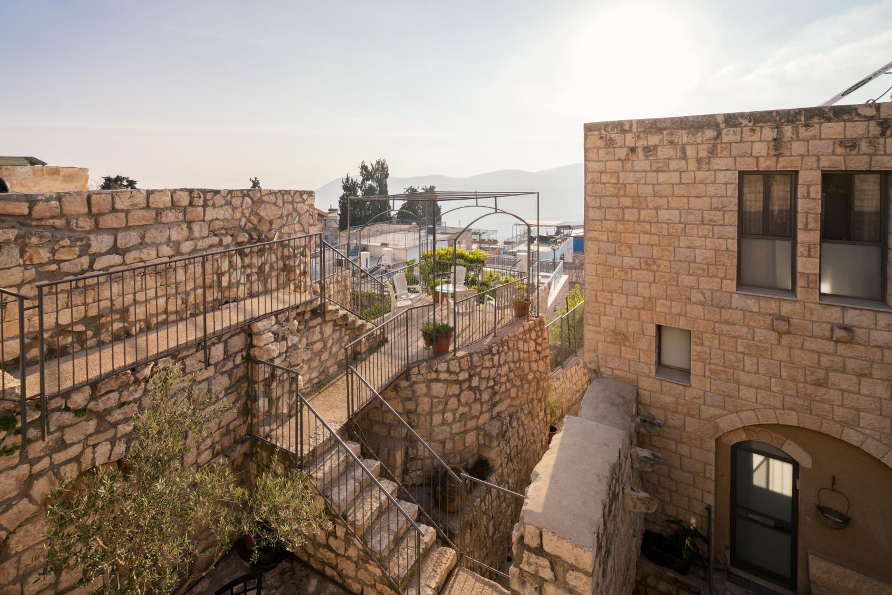 Artists' Colony Inn Zefat