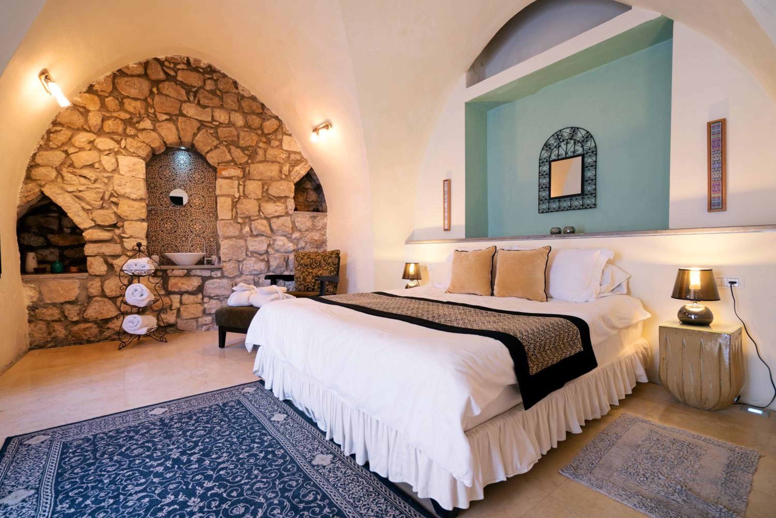 Artists' Colony Inn Zefat