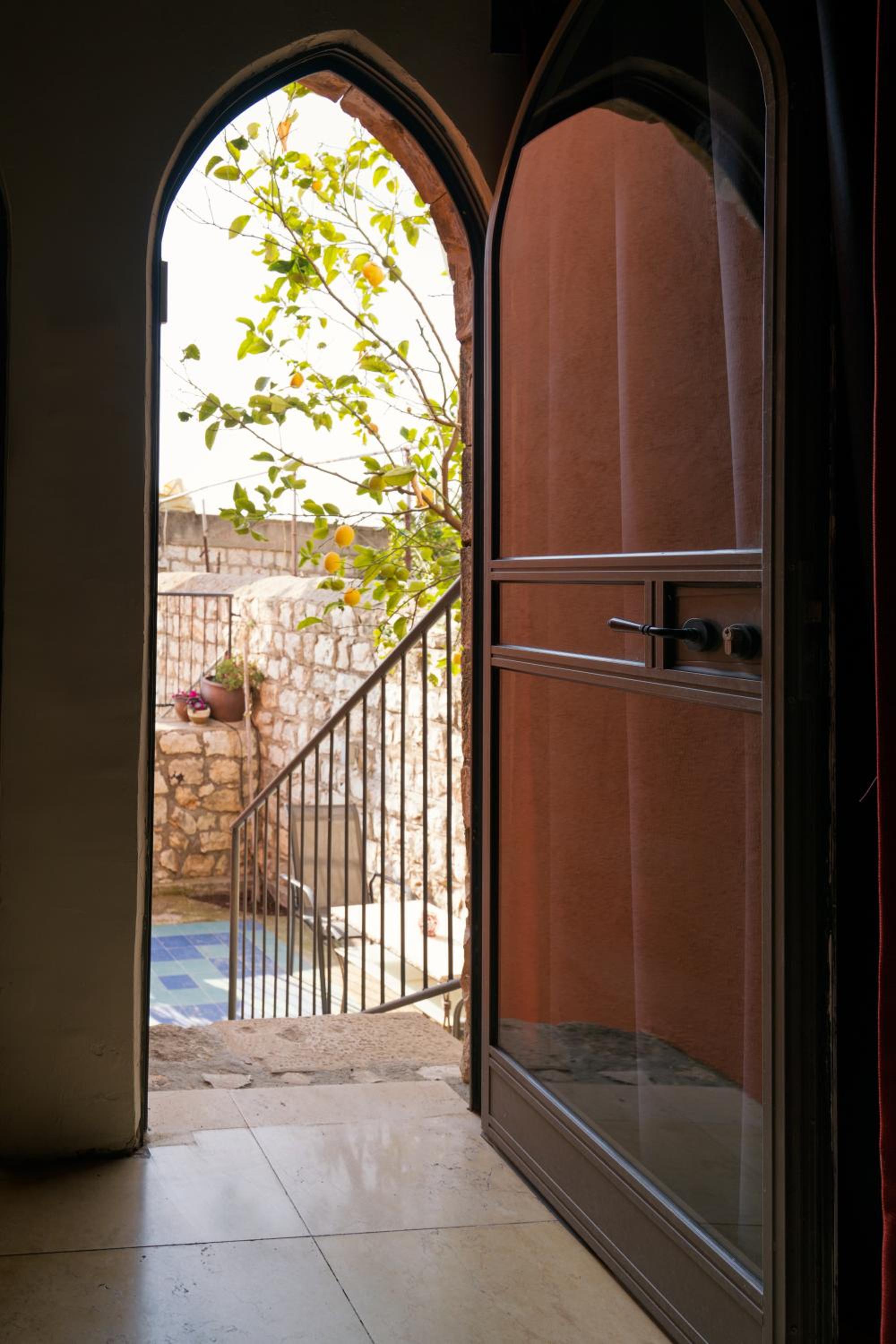 Artists' Colony Inn Zefat