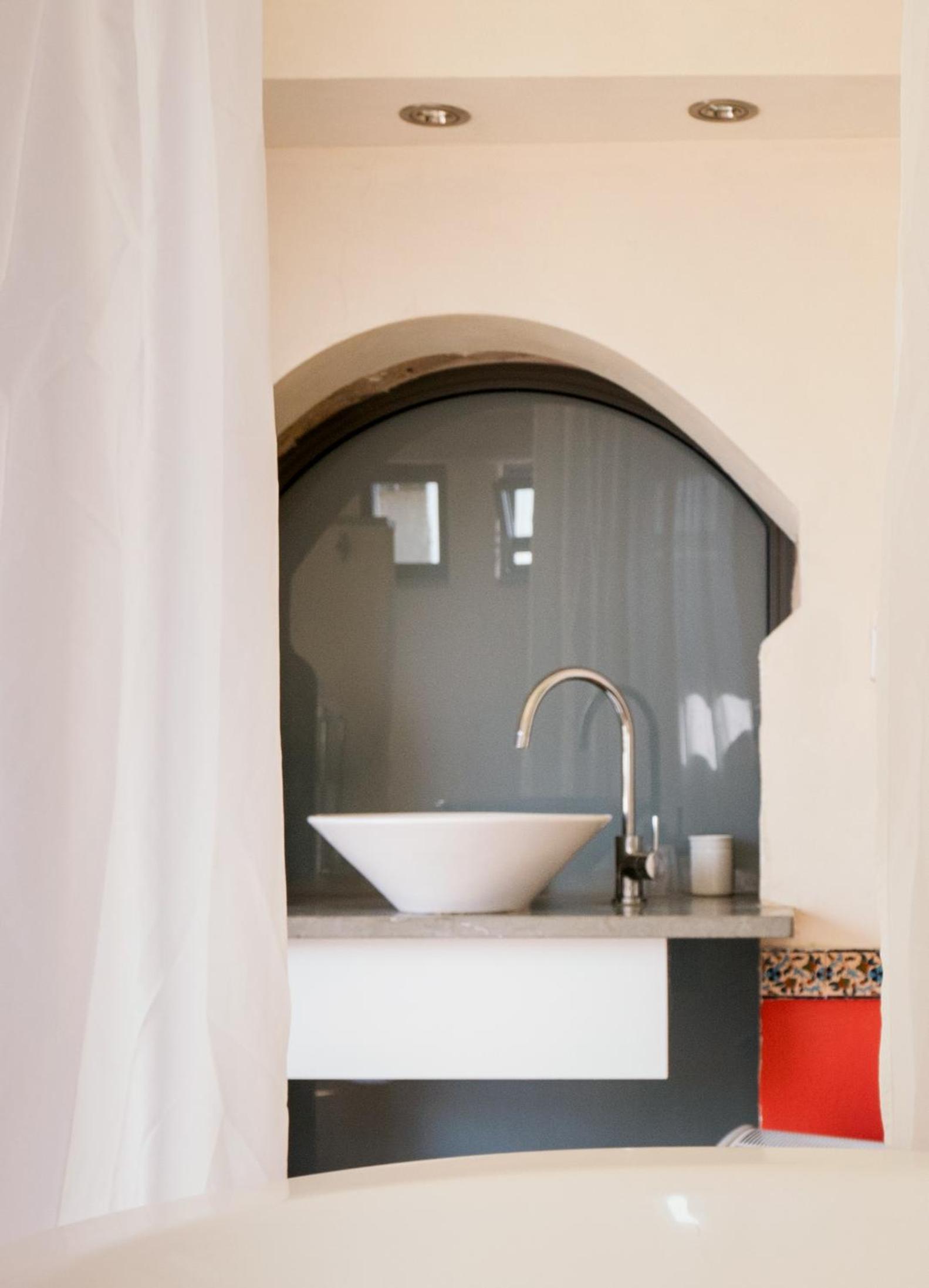 Artists' Colony Inn Zefat