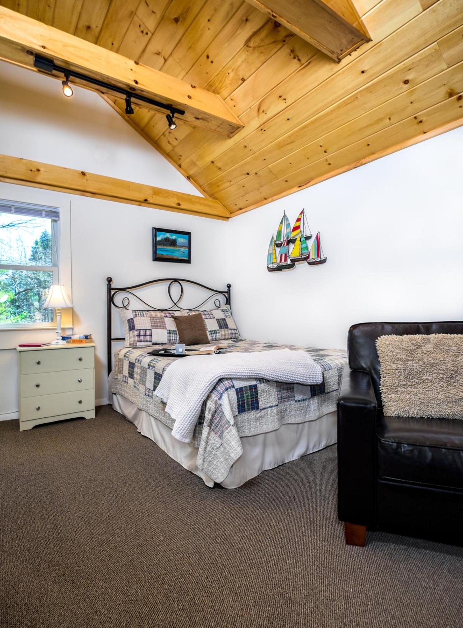 Pine Grove Cottages