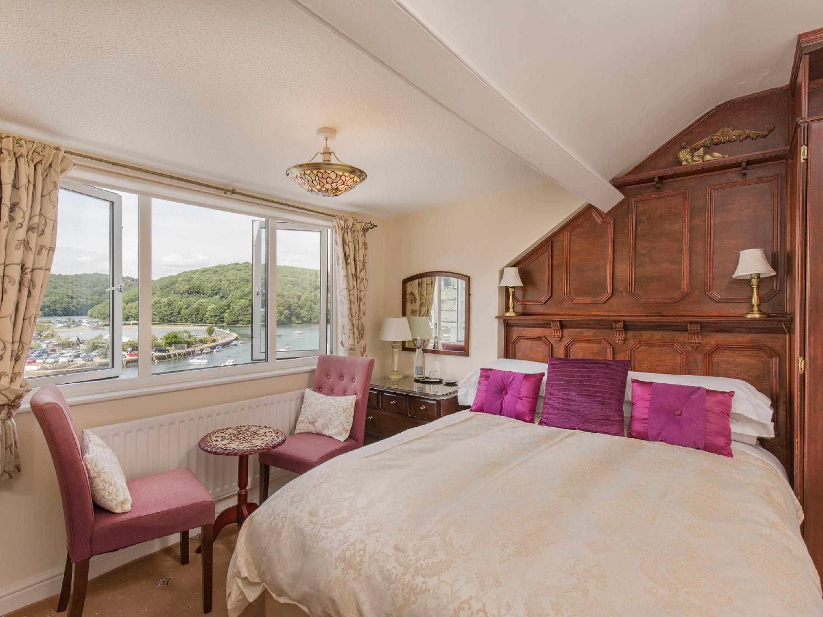 Dolphin Guest House