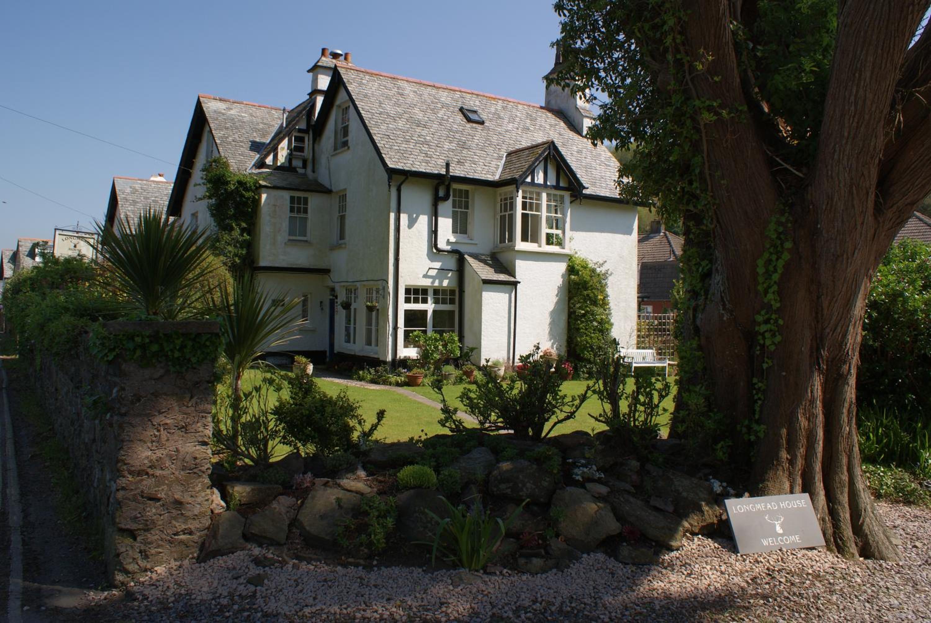 Longmead House