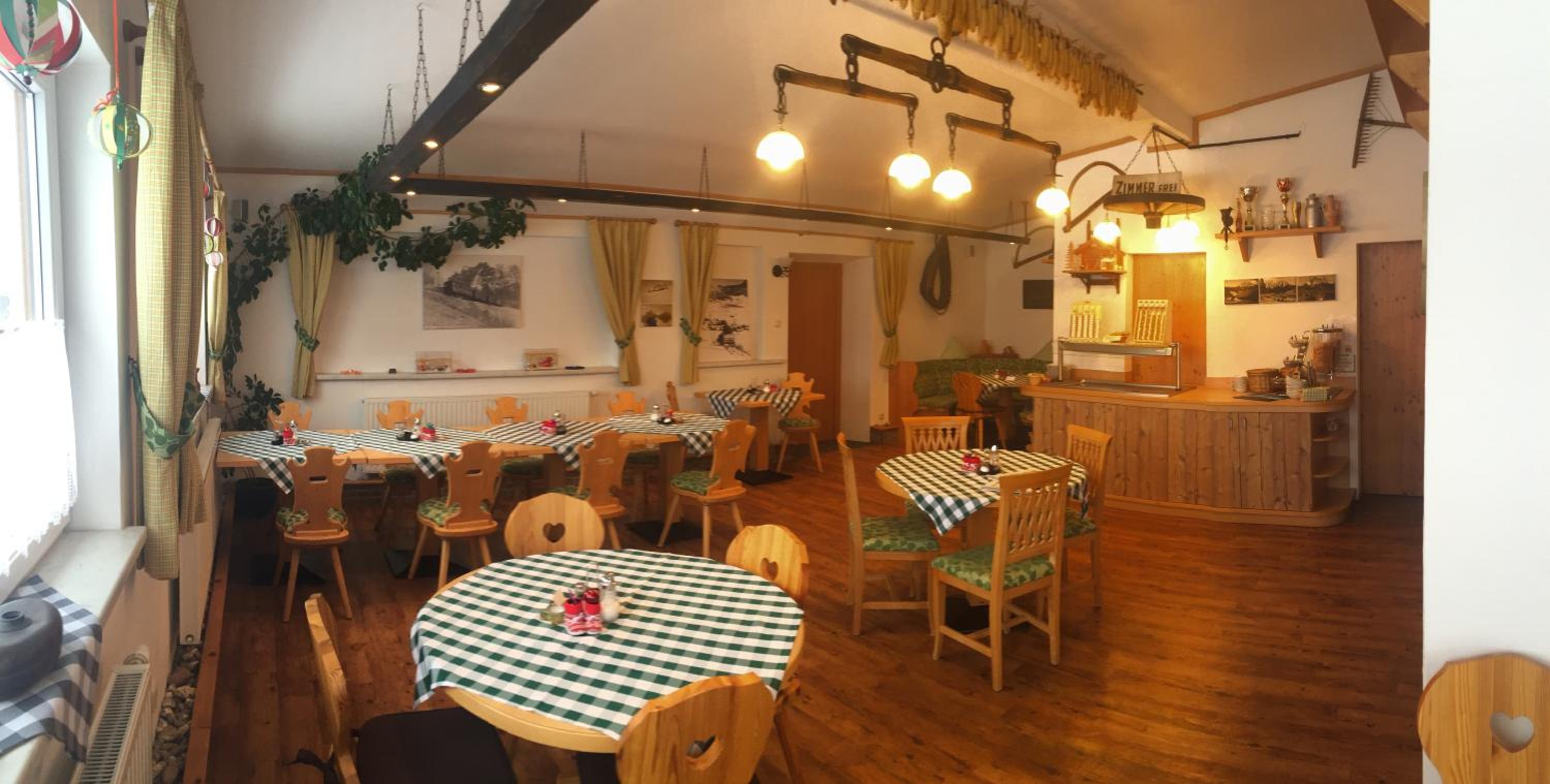 Alpenstern rooms & suites