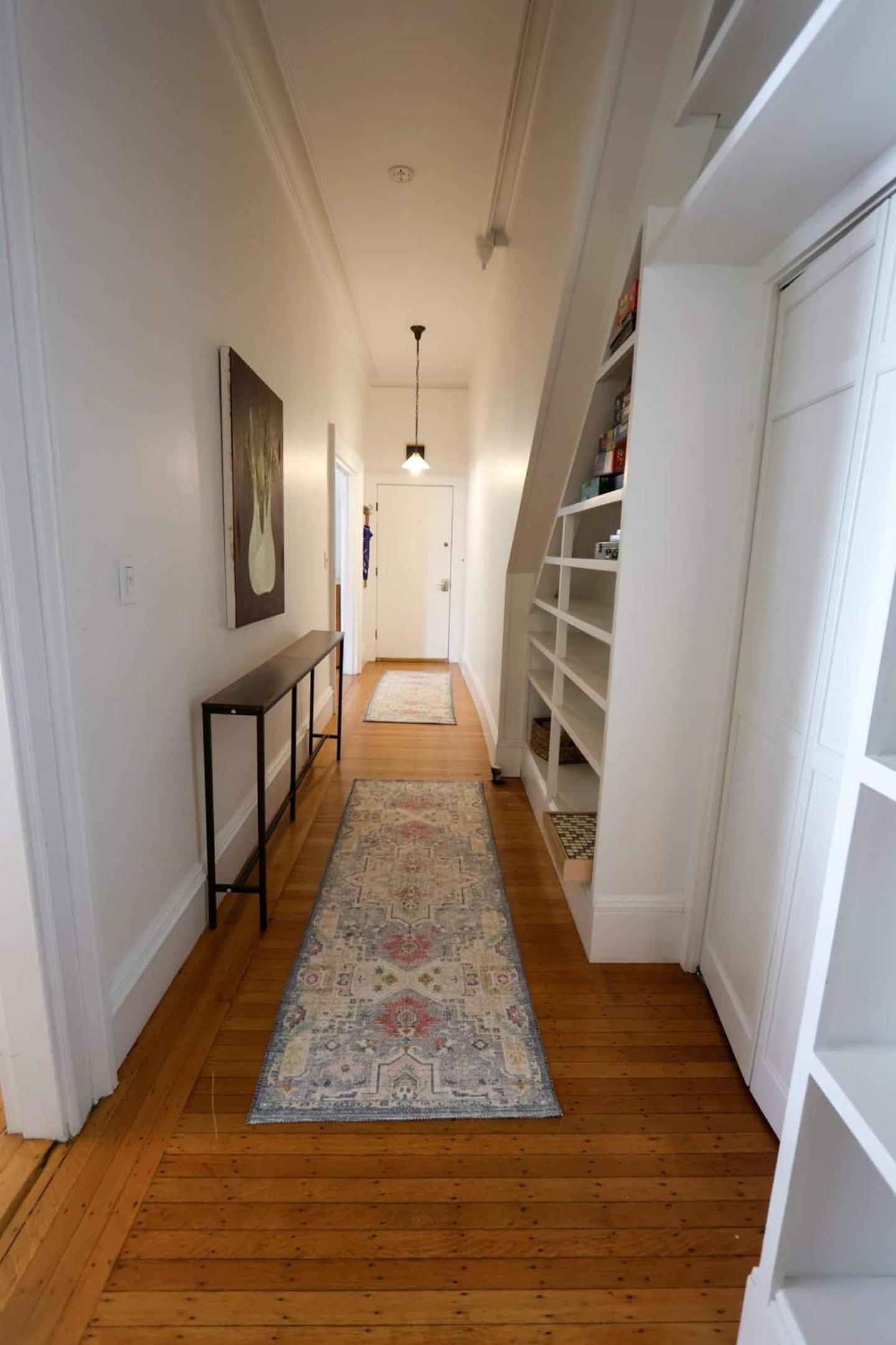 Over-sized 2levels, 3b-2ba, Victorian, Patio, Pkg