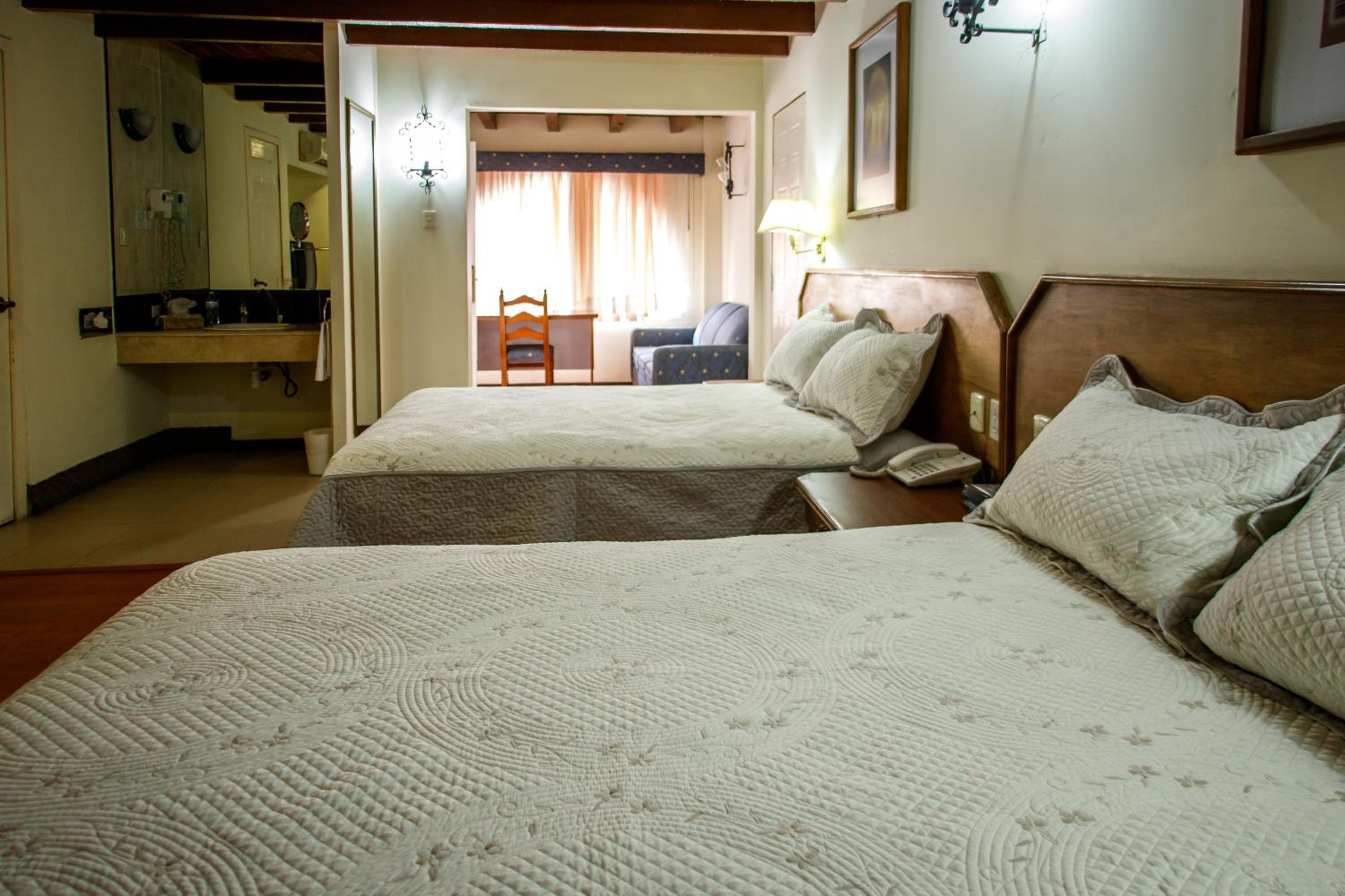 Hotel Posada Vista Bella - Property Image 2