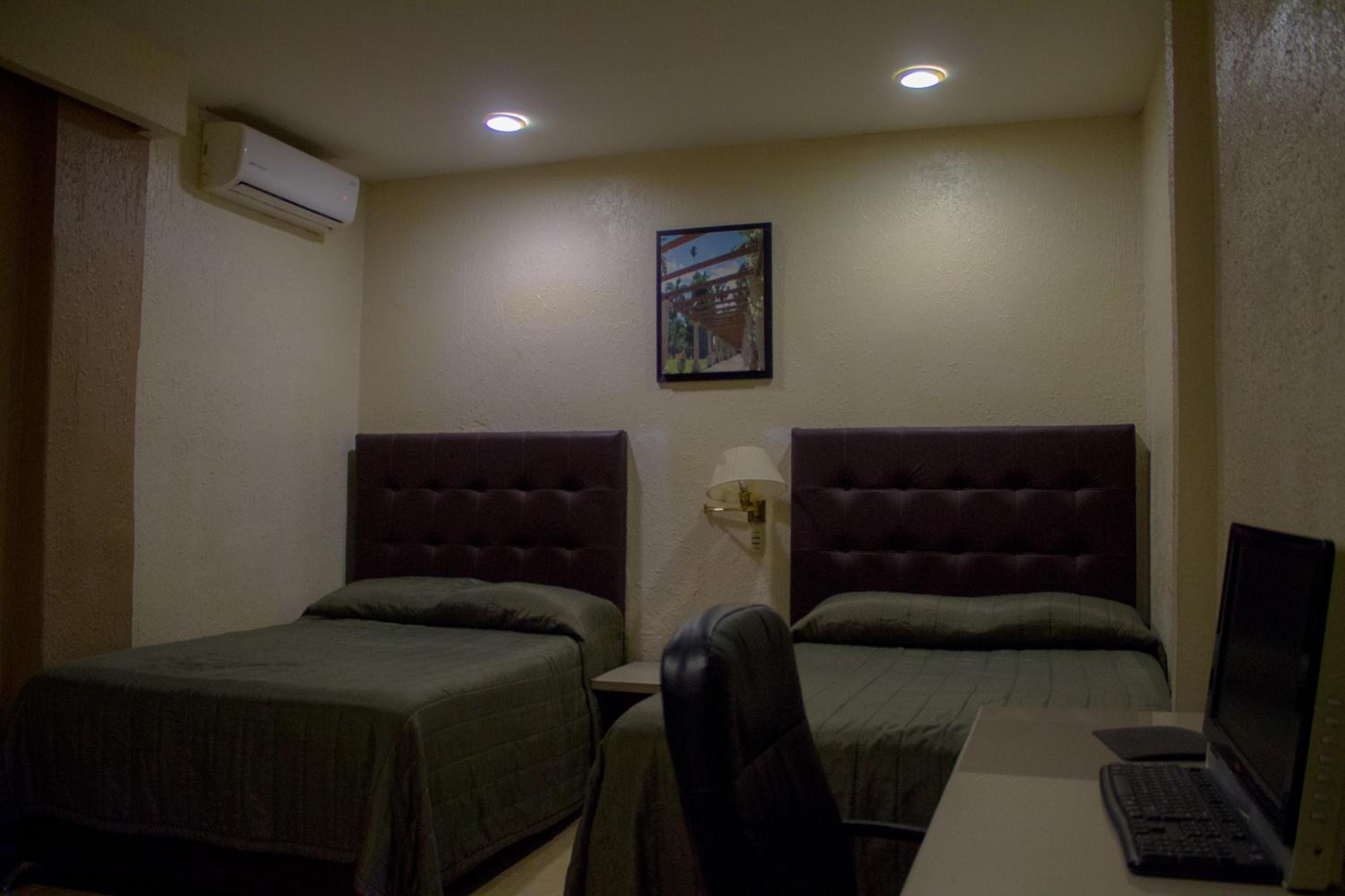 Los Mochis Vacations - Hotel America Centro - Property Image 5