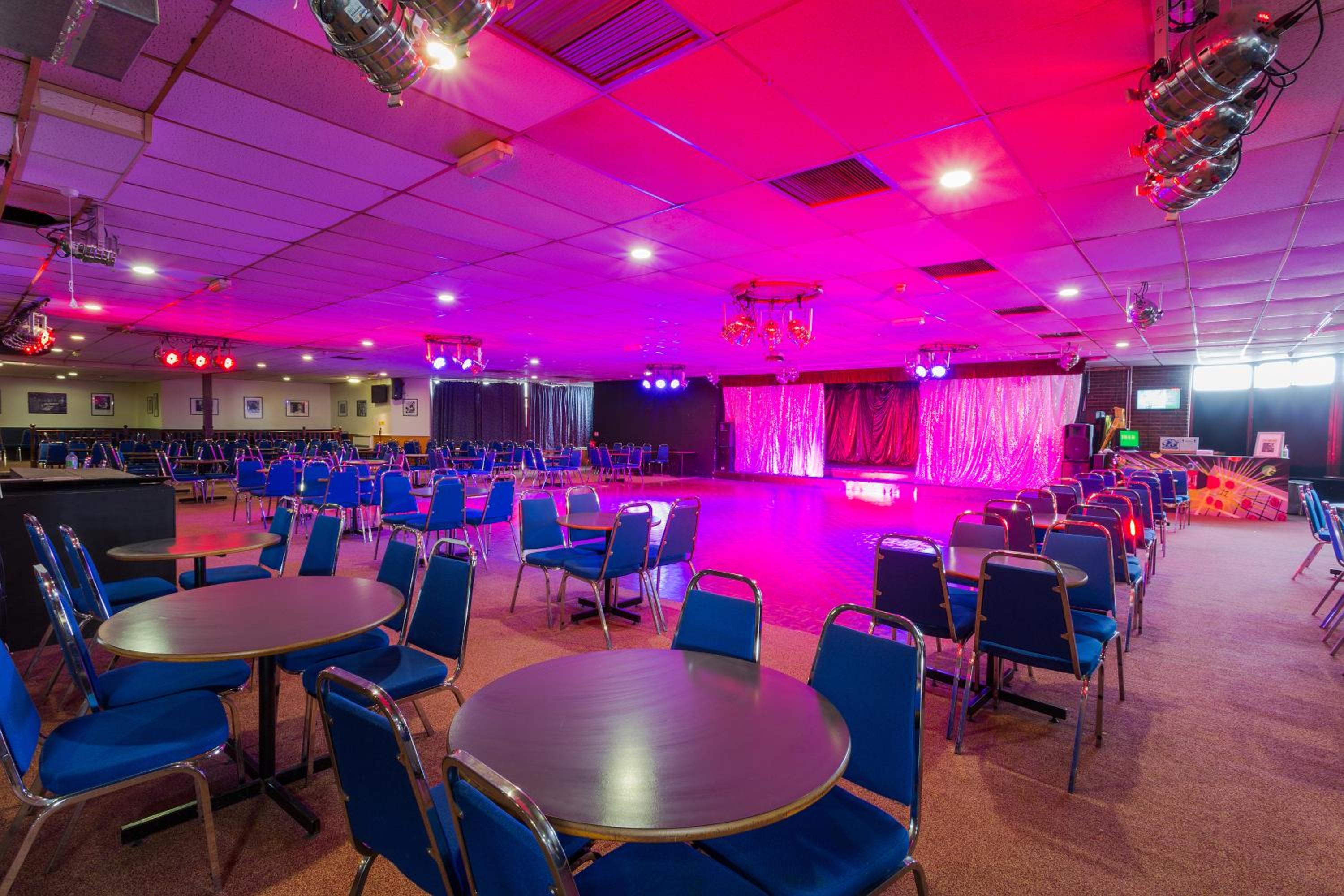 Folkestone Vacations - The Grand Burstin Hotel - Property Image 3
