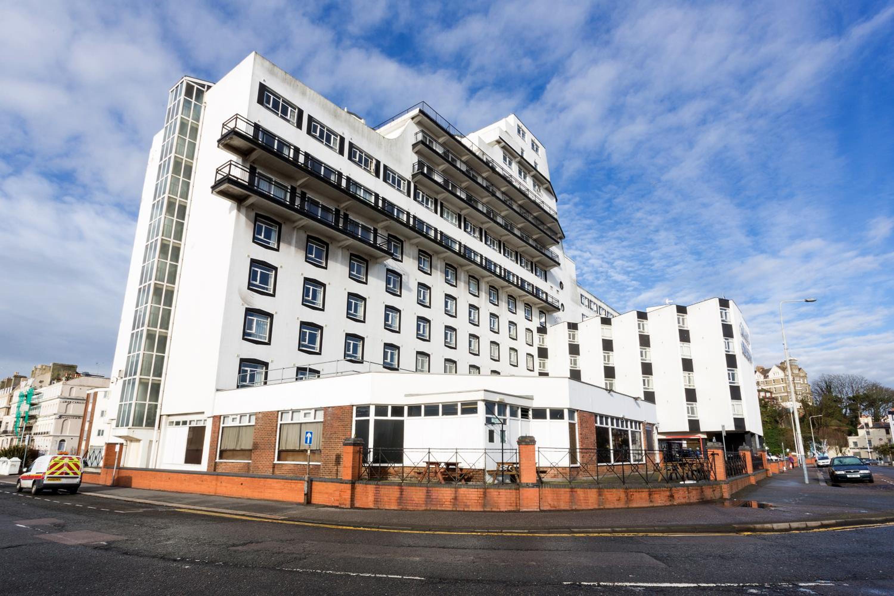 Folkestone Vacations - The Grand Burstin Hotel - Property Image 7