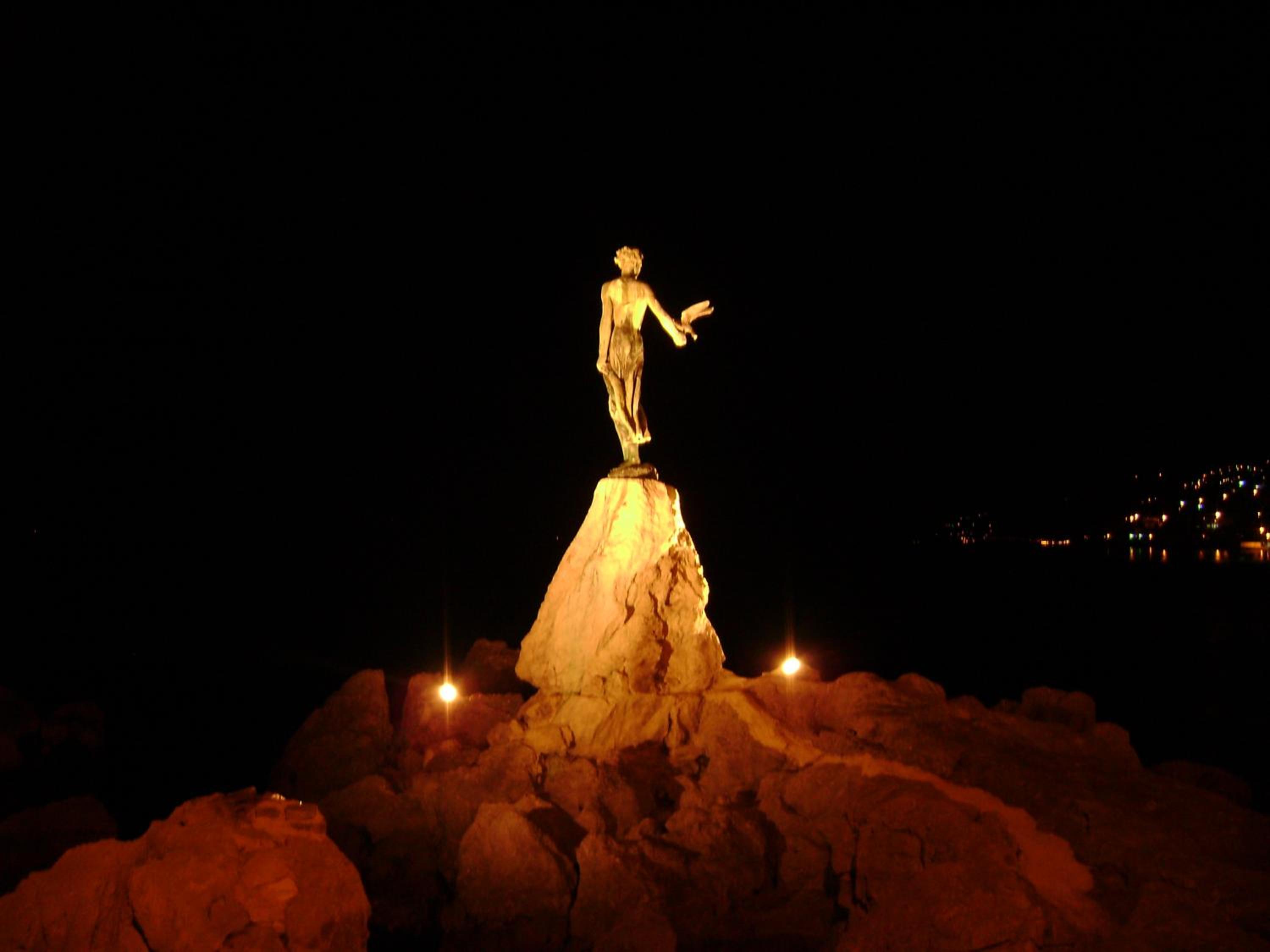 Photo 42