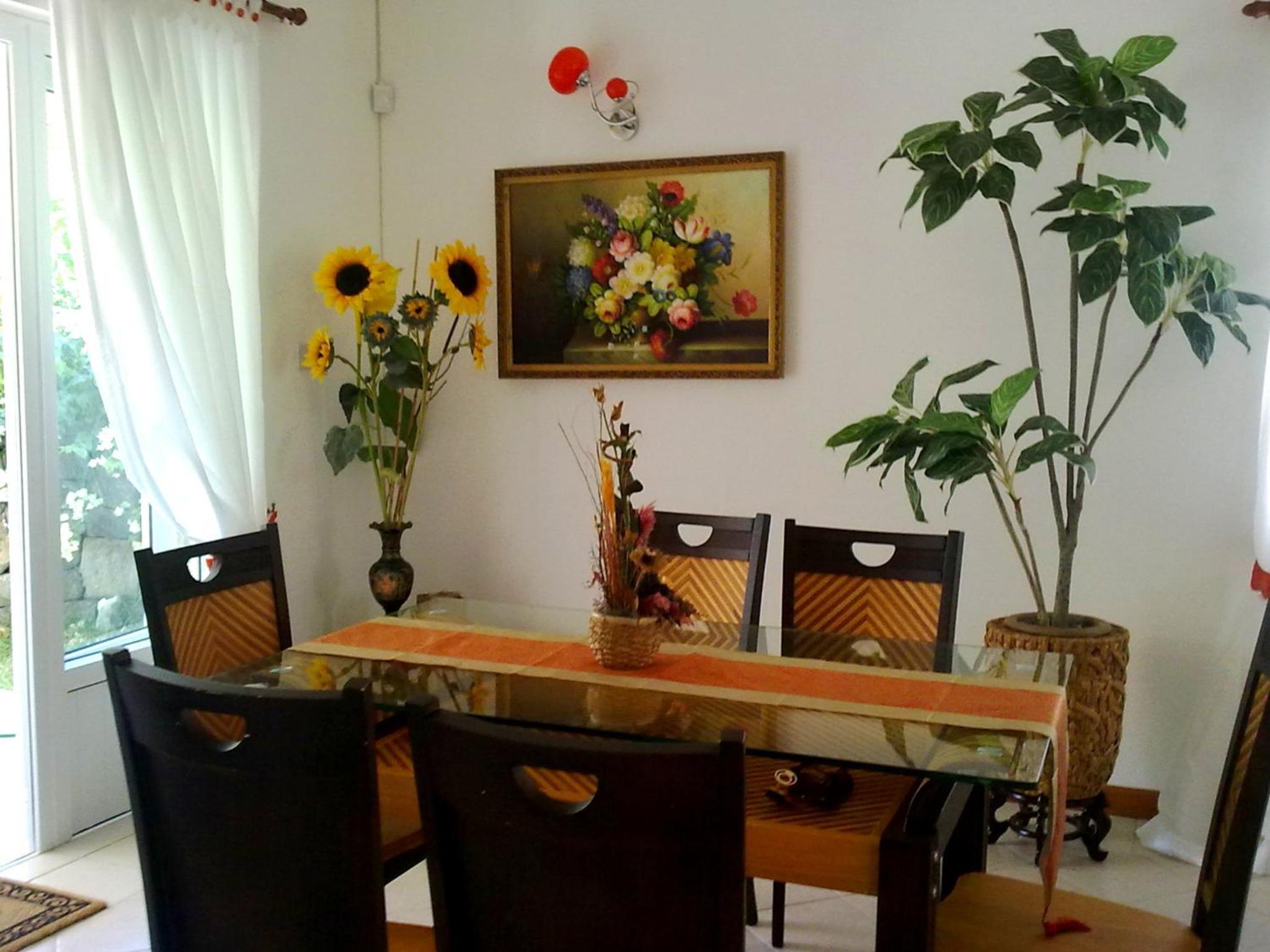 Golden Rod villa