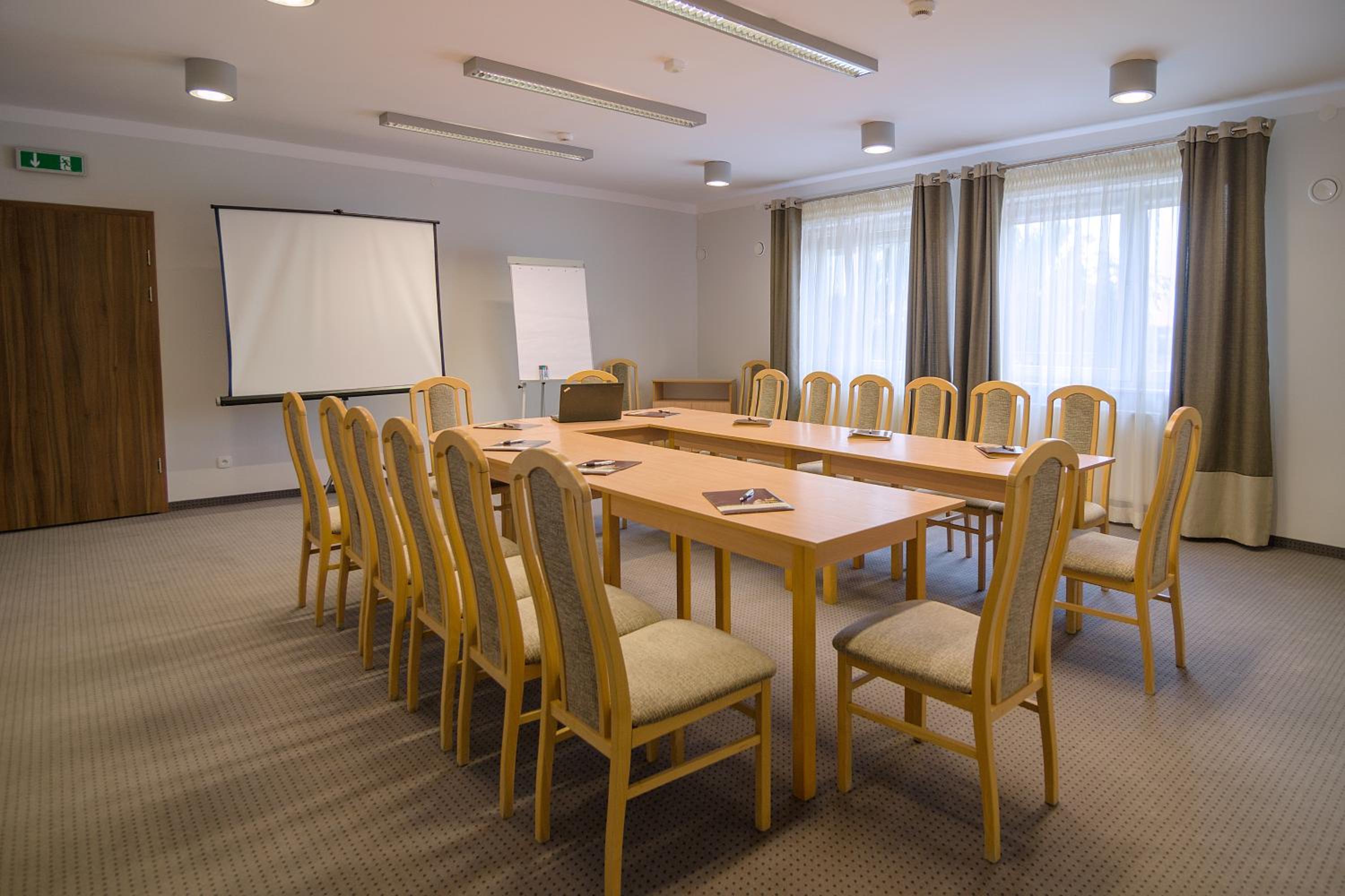 meeting & event spaces