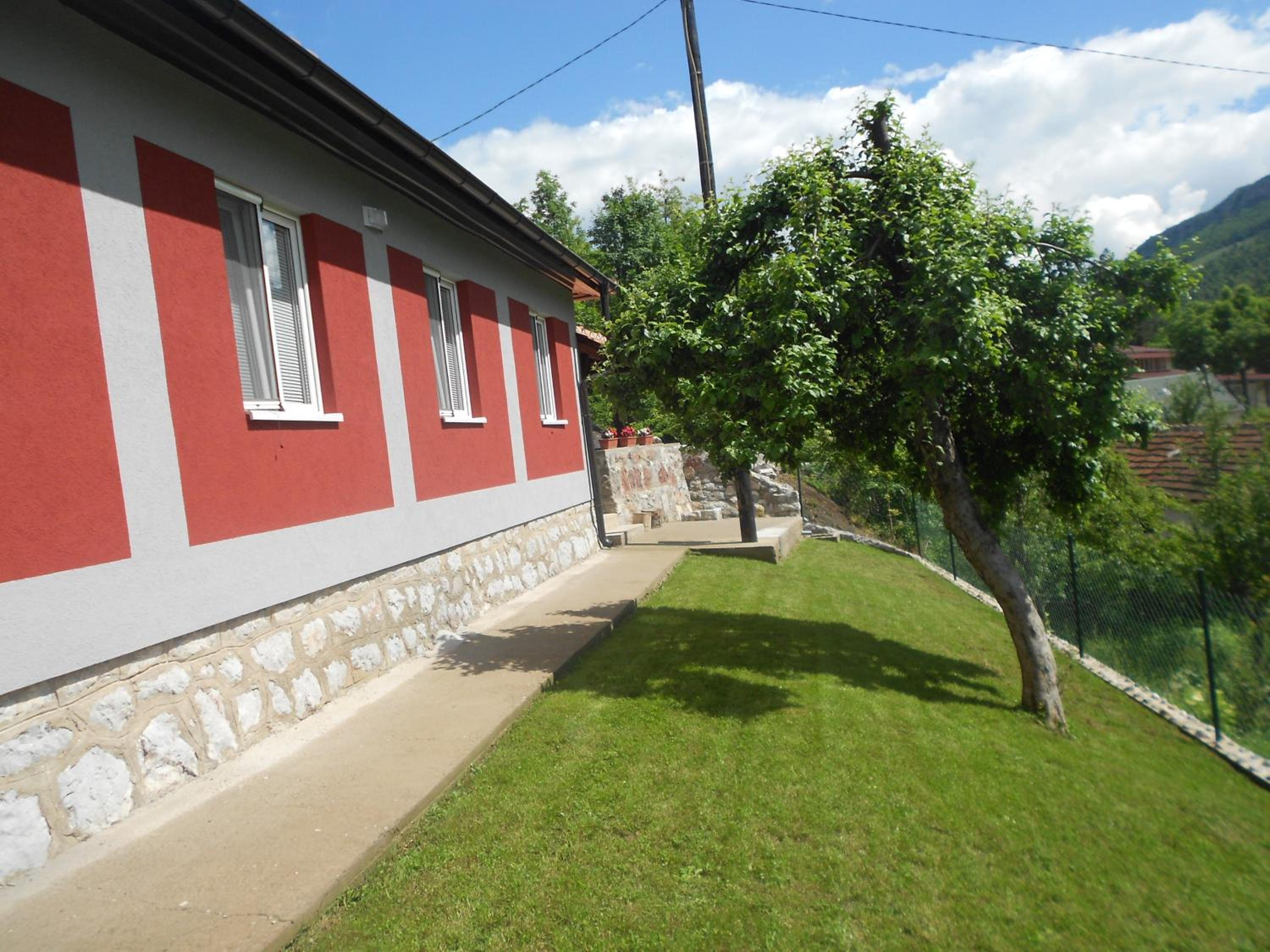 Photo 28