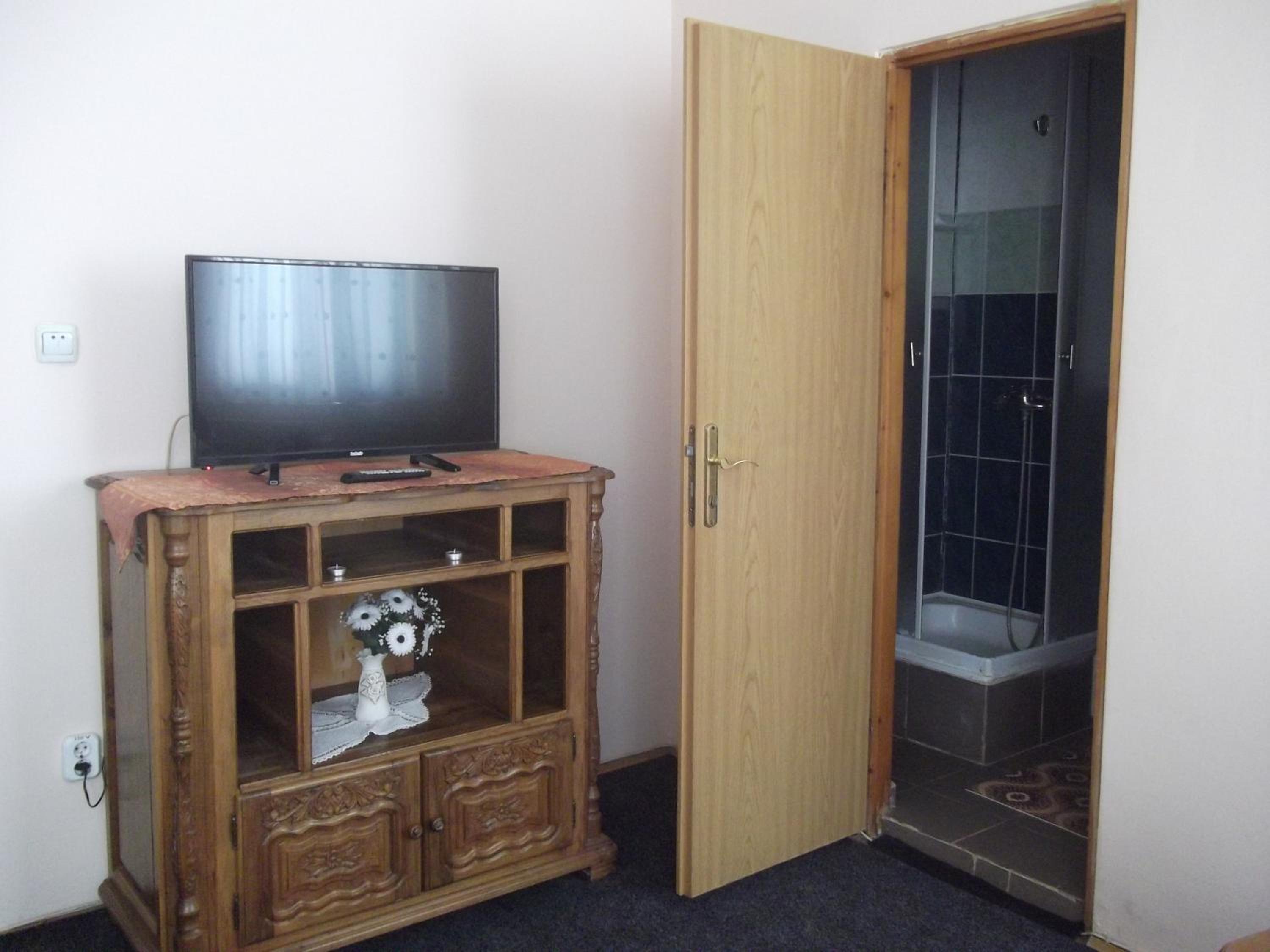 Photo 38