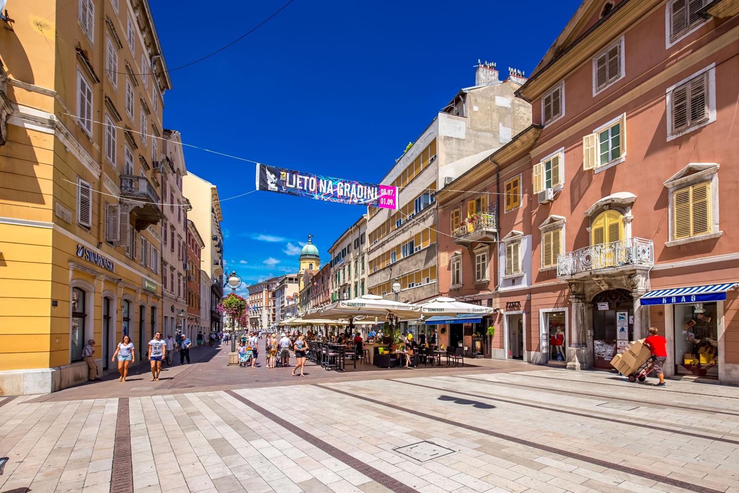 Main Square studios