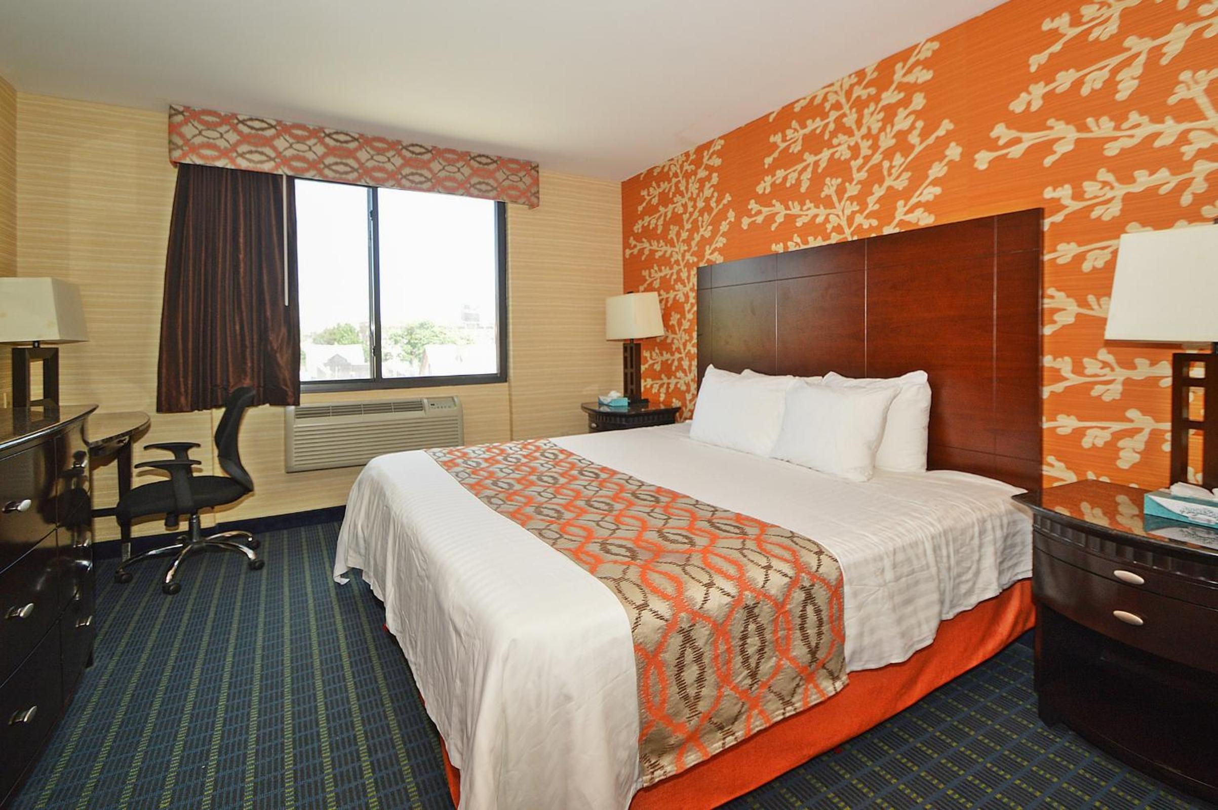 Corona Hotel New York - LaGuardia Airport - Property Image 4